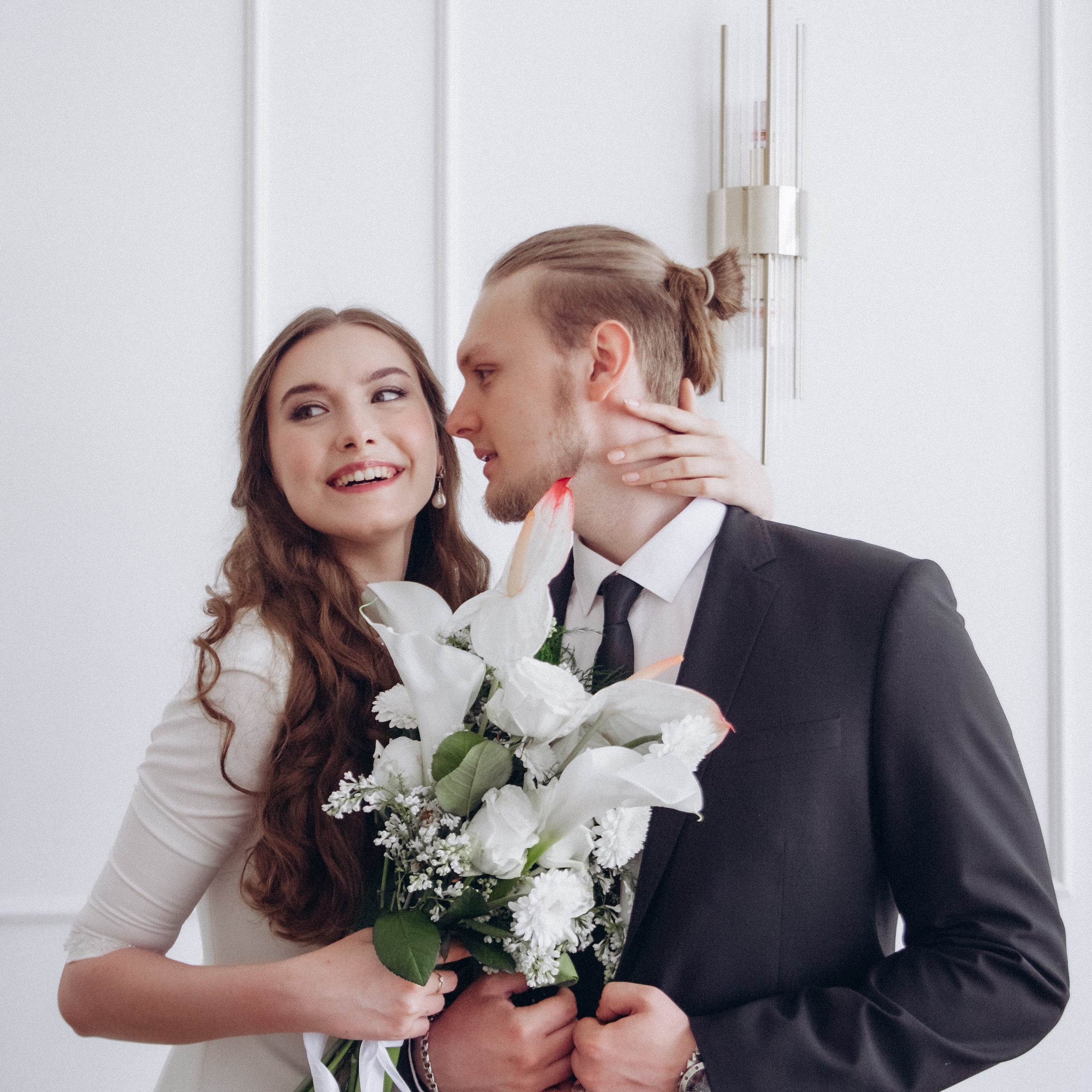 Студийная съемка жениха и невесты. Фотограф Дарья Пудовкина Москва, Московская область