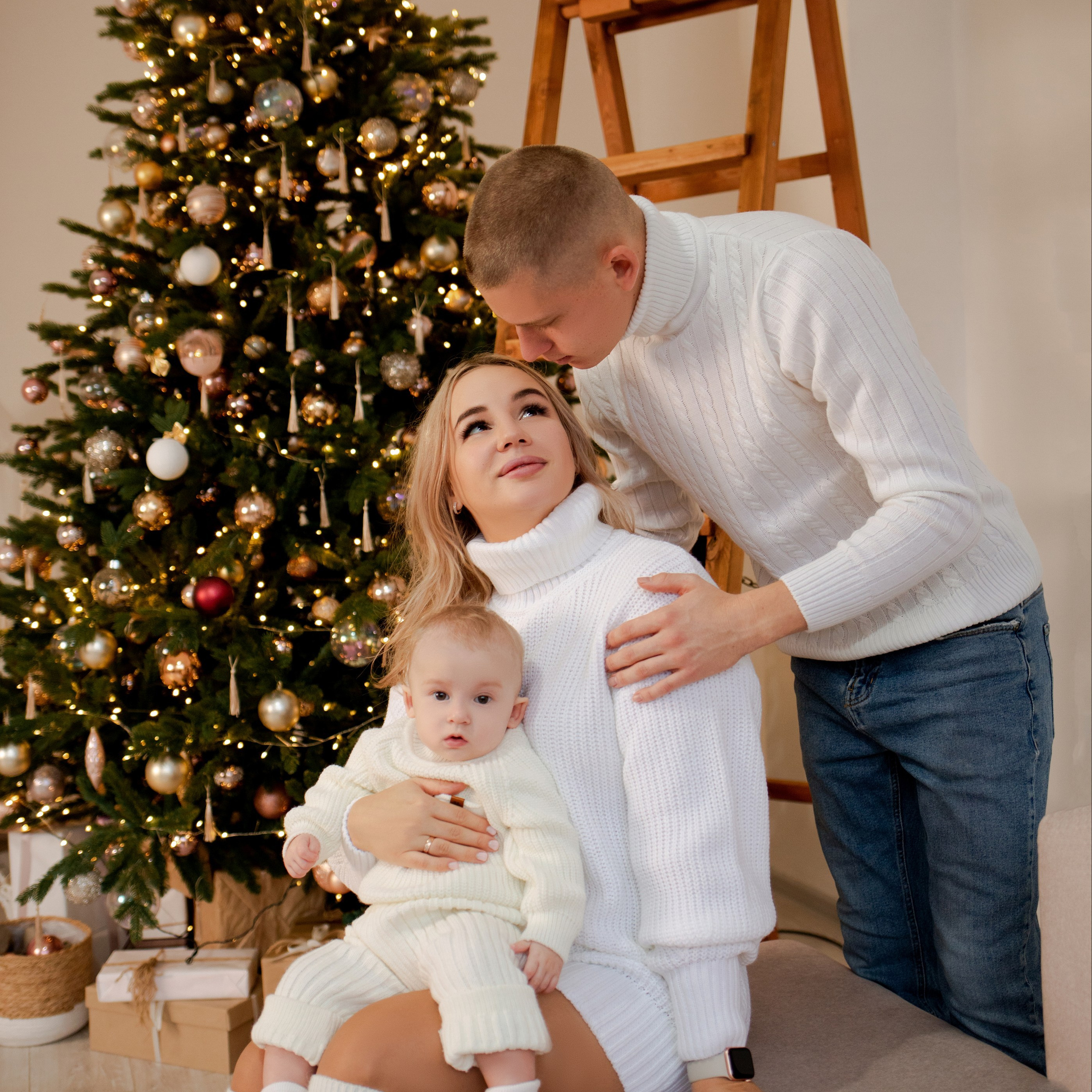 Денис, Майя и Вика