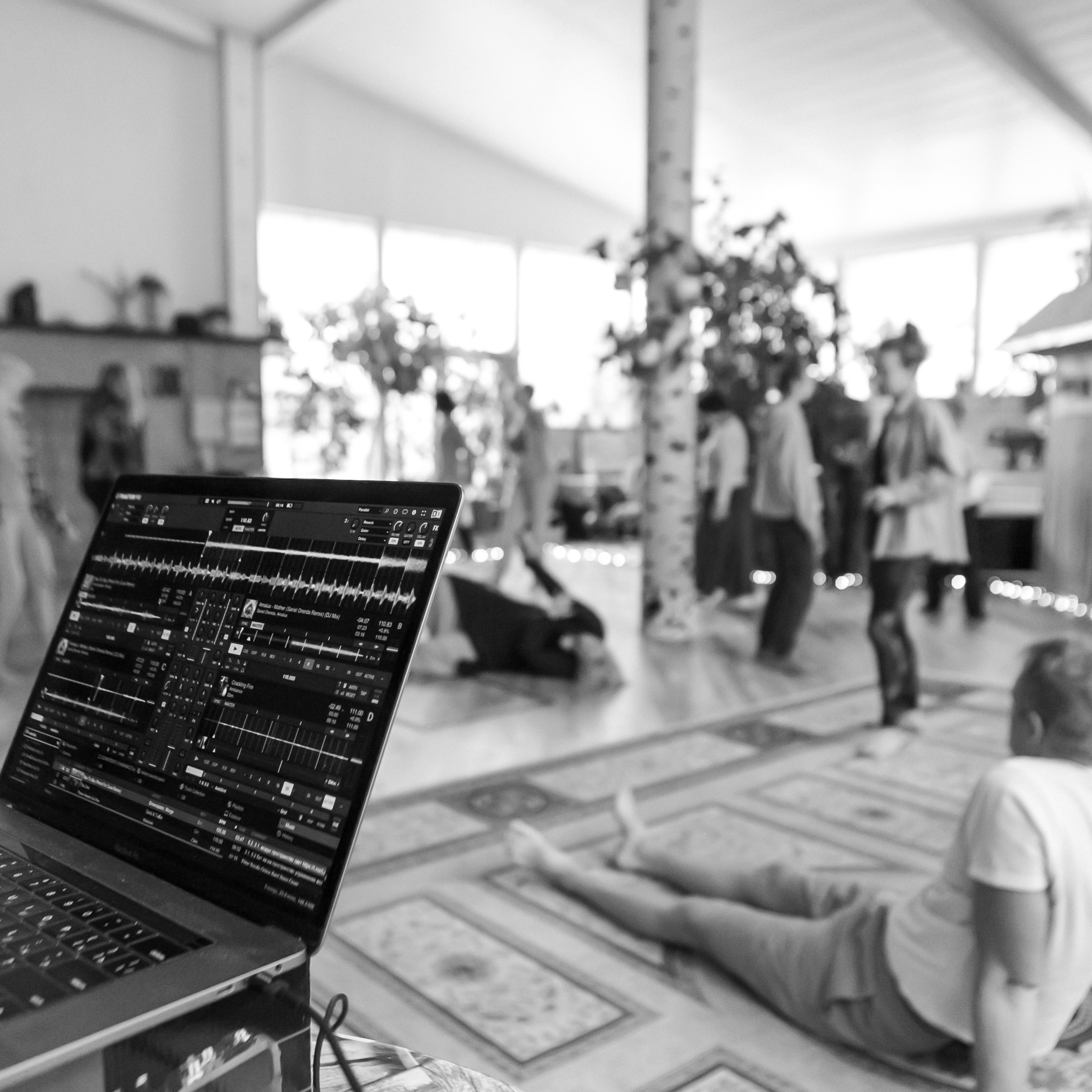 Отзывы о фотографе Алевтине Семенютиной. Выпускные фотоальбомы и папки для школ и садиков в Челябинске