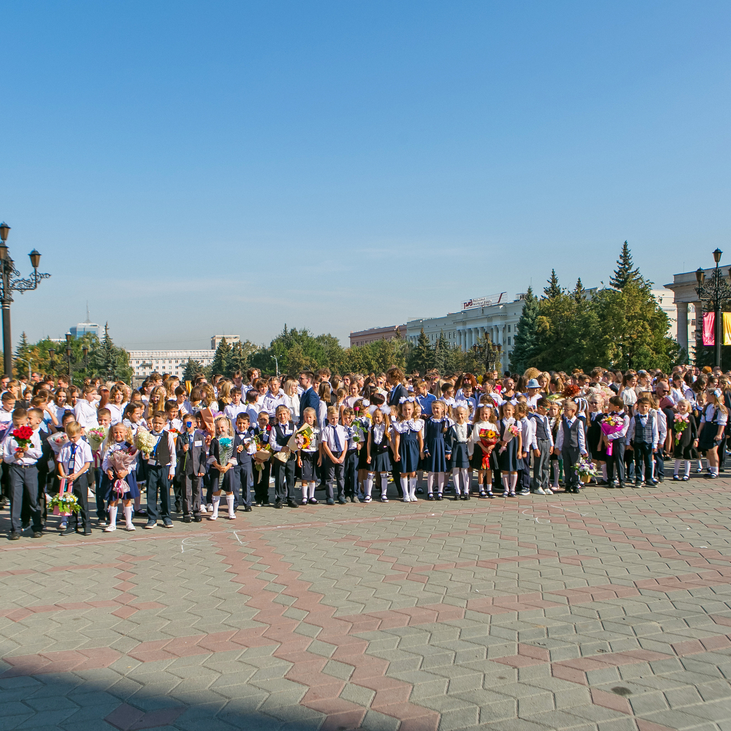 Отзывы о фотографе Алевтине Семенютиной. Выпускные фотоальбомы и папки для школ и садиков в Челябинске