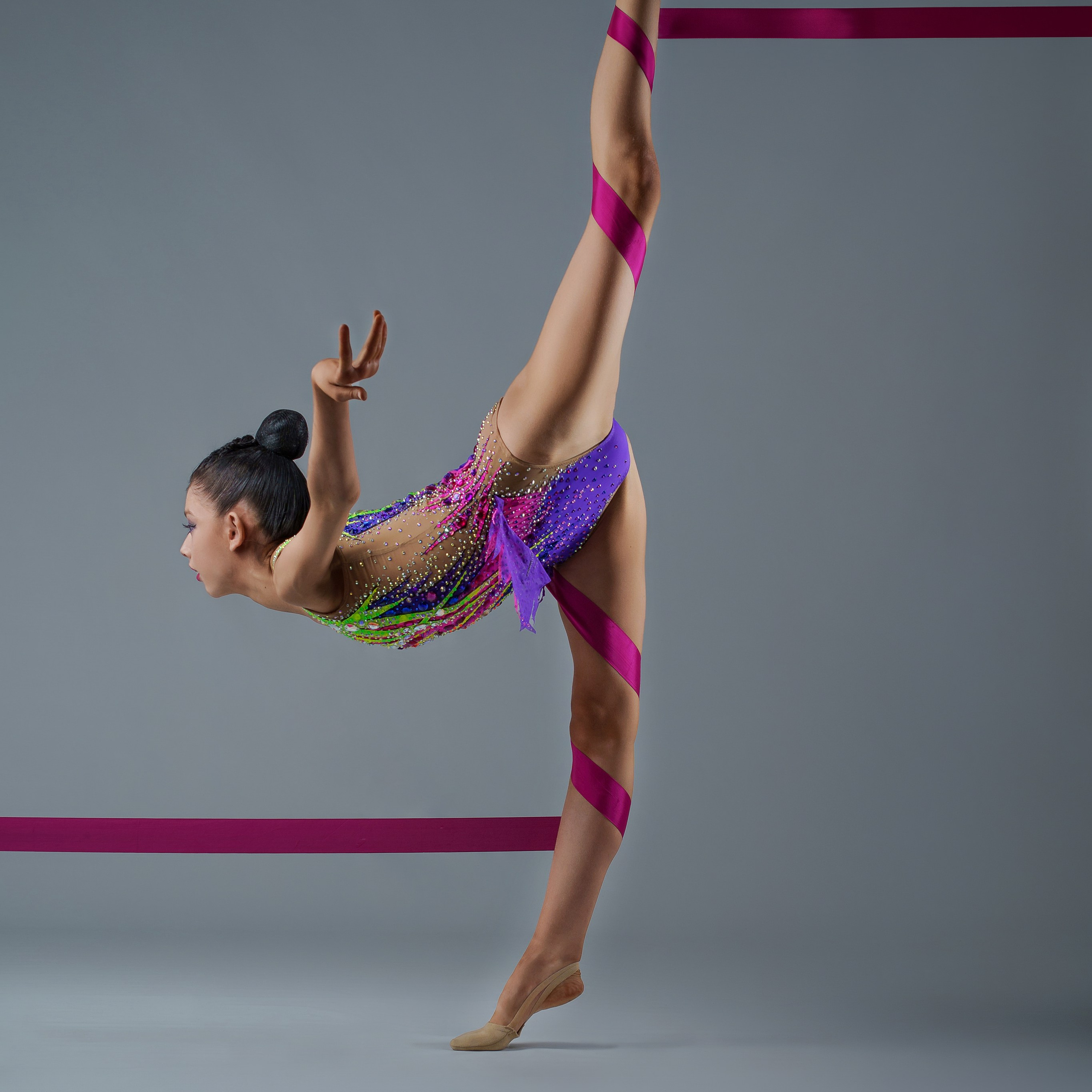 Фотосессия на соревнованиях на призы Заслуженного тренера России И. Б. Петрушиной 2025 г