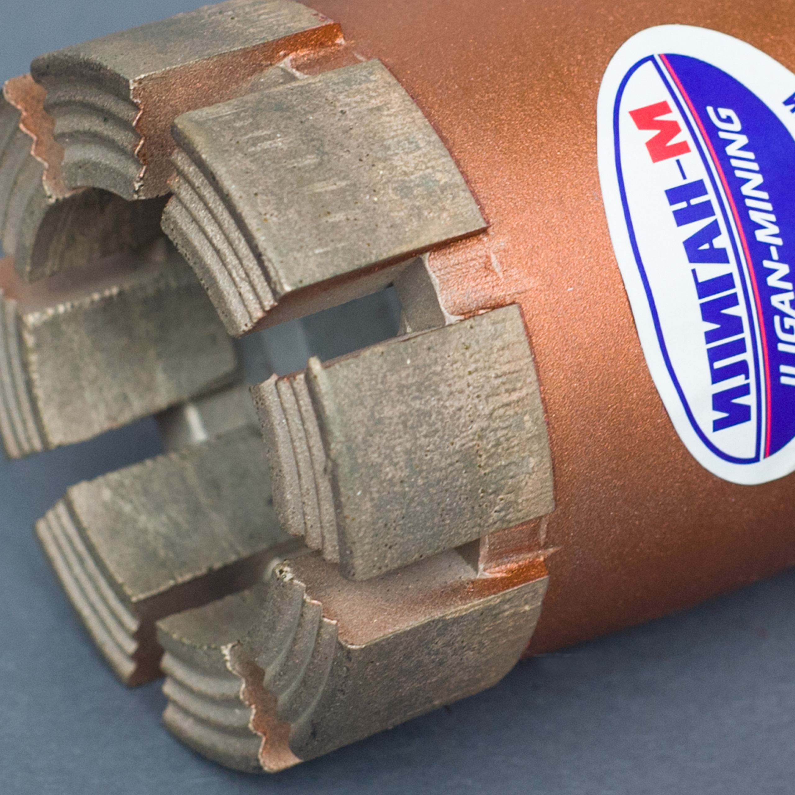 Буровое оборудование коронки и переходники. Алмазная коронка NQ C9 13 mm ECF