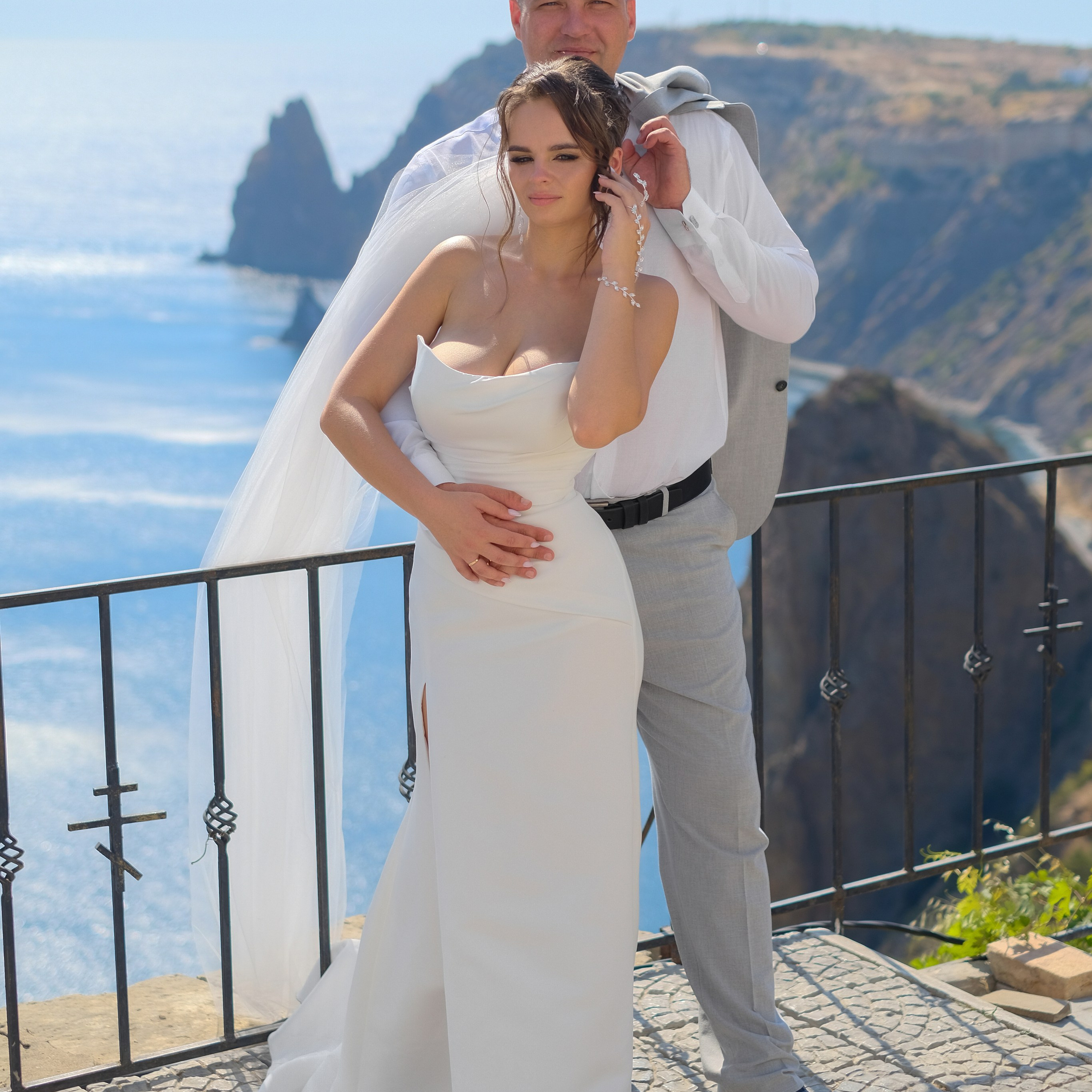 Отзывы о фотографе. Лучший фотограф города. Топ 100. Топ 10. Лучший фотограф. Профессионал. реальные фото со свадьбы, примеры работ фотограф. Профессиональная фотосъемка в Крыму. Натуральные эмоции и живые кадры. Забронируйте дату прямо сейчас!