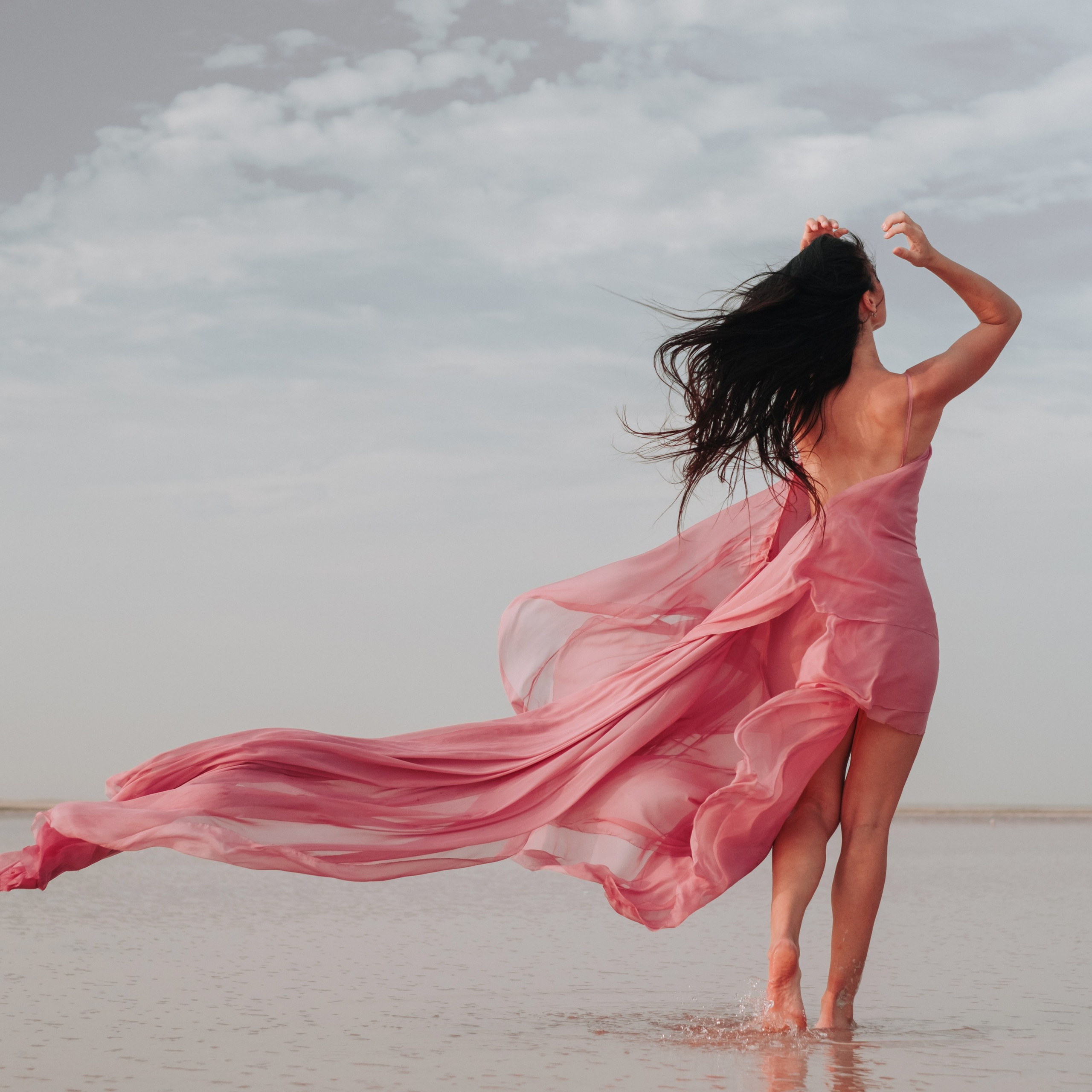 Отзывы о фотографе. Лучший фотограф города. Топ 100. Топ 10. Лучший фотограф. Профессионал. реальные фото со свадьбы, примеры работ фотограф. Профессиональная фотосъемка в Крыму. Натуральные эмоции и живые кадры. Забронируйте дату прямо сейчас!