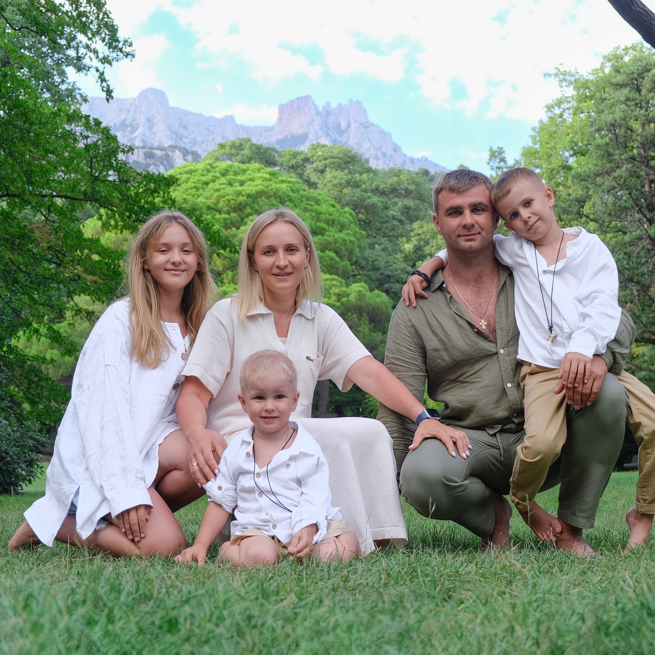 Отзывы о фотографе. Лучший фотограф города. Топ 100. Топ 10. Лучший фотограф. Профессионал. реальные фото со свадьбы, примеры работ фотограф. Профессиональная фотосъемка в Крыму. Натуральные эмоции и живые кадры. Забронируйте дату прямо сейчас!