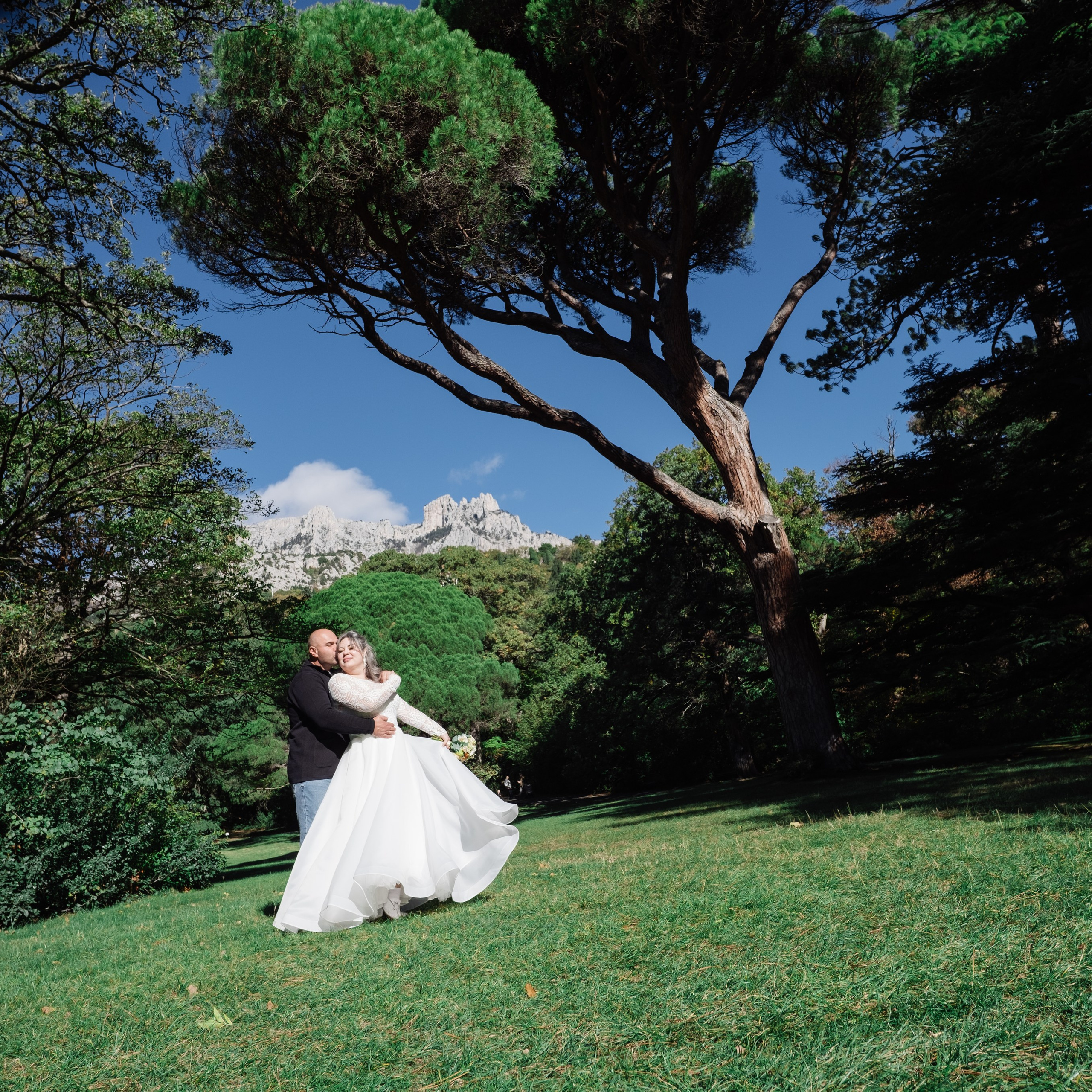 Отзывы о фотографе. Лучший фотограф города. Топ 100. Топ 10. Лучший фотограф. Профессионал. реальные фото со свадьбы, примеры работ фотограф. Профессиональная фотосъемка в Крыму. Натуральные эмоции и живые кадры. Забронируйте дату прямо сейчас!