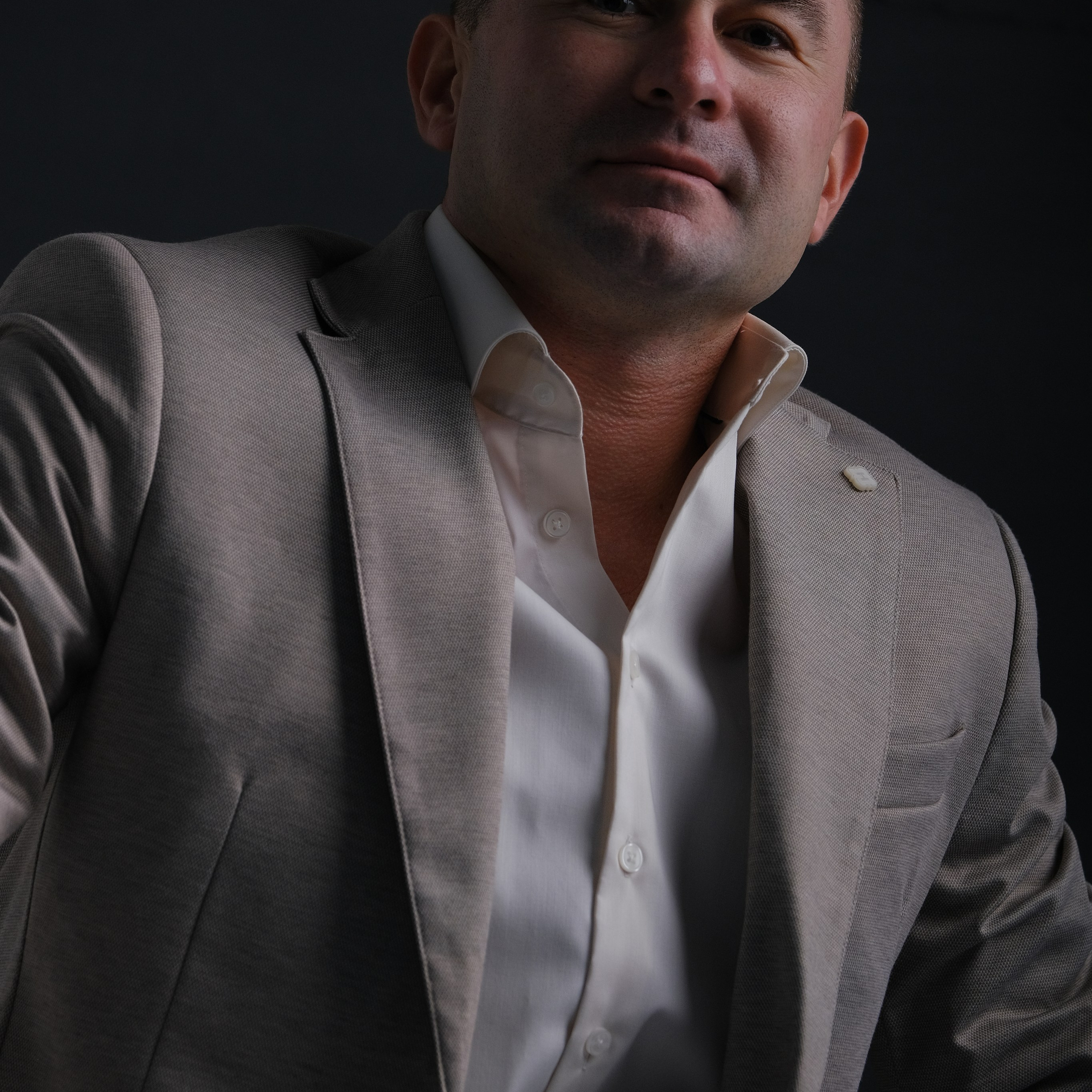 Отзывы о фотографе. Лучший фотограф города. Топ 100. Топ 10. Лучший фотограф. Профессионал. реальные фото со свадьбы, примеры работ фотограф. Профессиональная фотосъемка в Крыму. Натуральные эмоции и живые кадры. Забронируйте дату прямо сейчас!