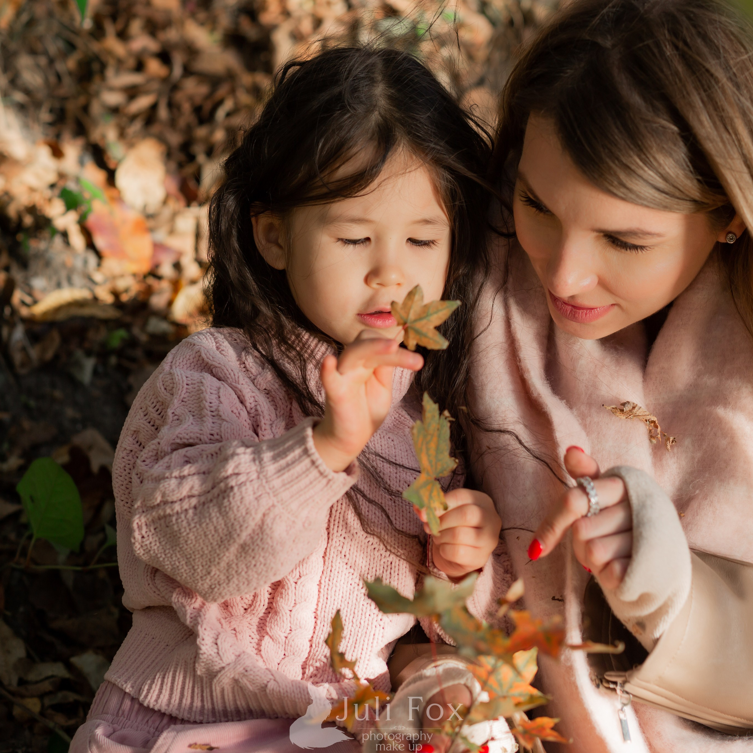 Отзывы реальных клиентов после получения фотографий. Портретный, свадебный, репортажный фотограф во Владивостоке Юлиана Джули Фокс