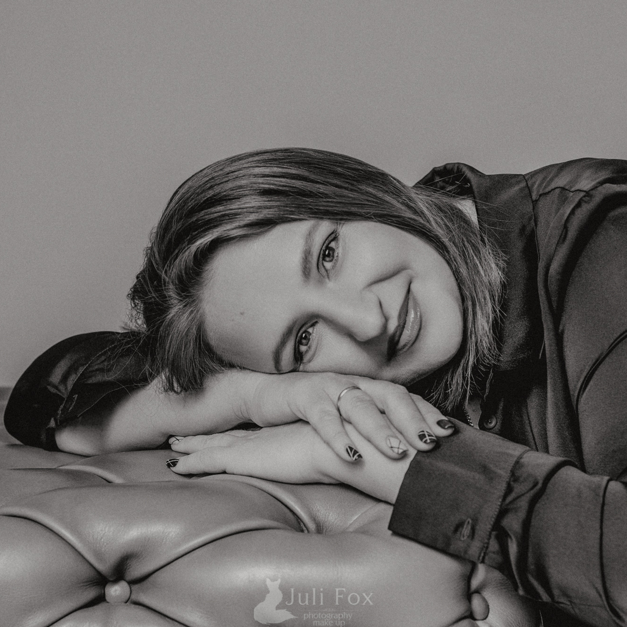 Отзывы реальных клиентов после получения фотографий. Портретный, свадебный, репортажный фотограф во Владивостоке Юлиана Джули Фокс