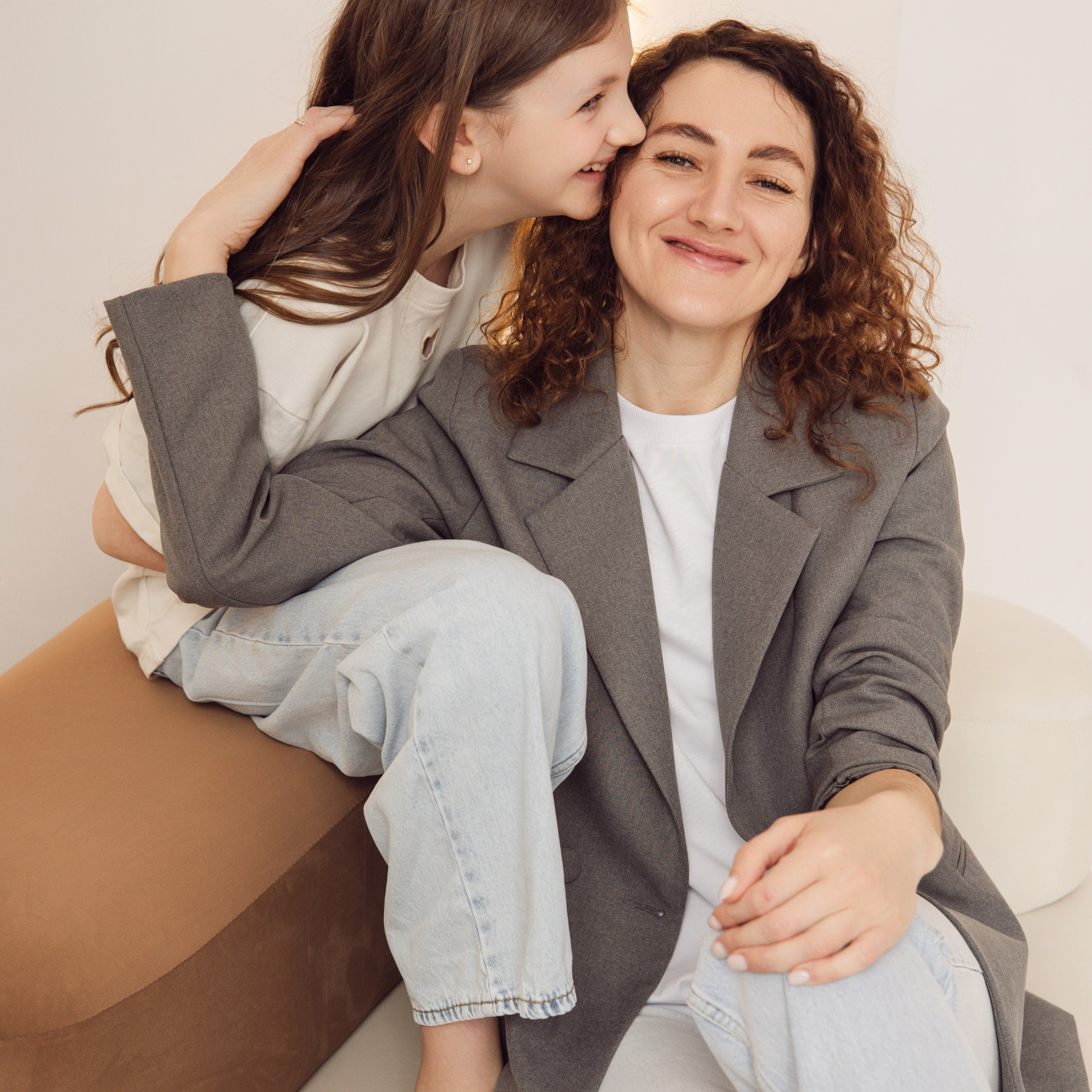 Вика с мамой