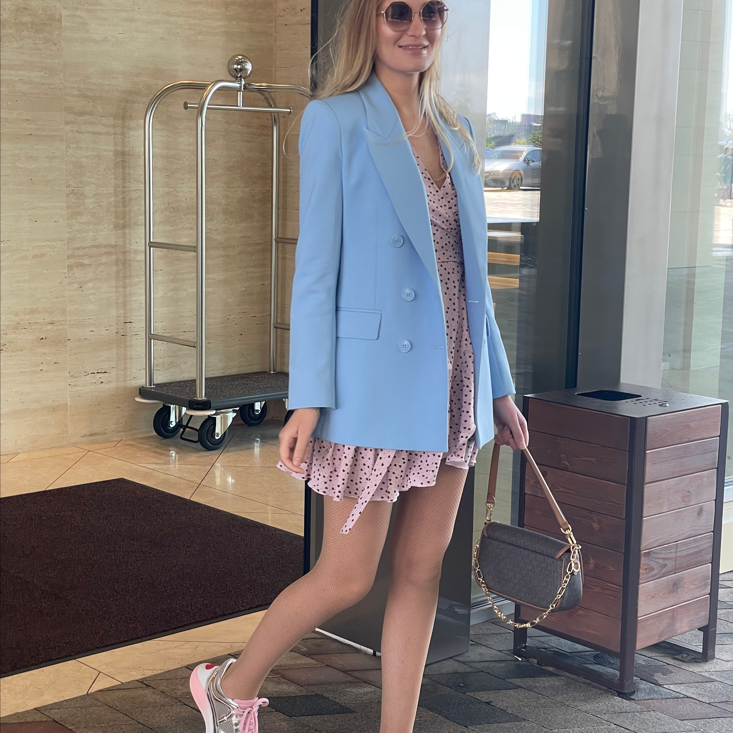 Отзывы реальных клиентов после получения фотографий. Портретный, свадебный, репортажный фотограф во Владивостоке Юлиана Джули Фокс