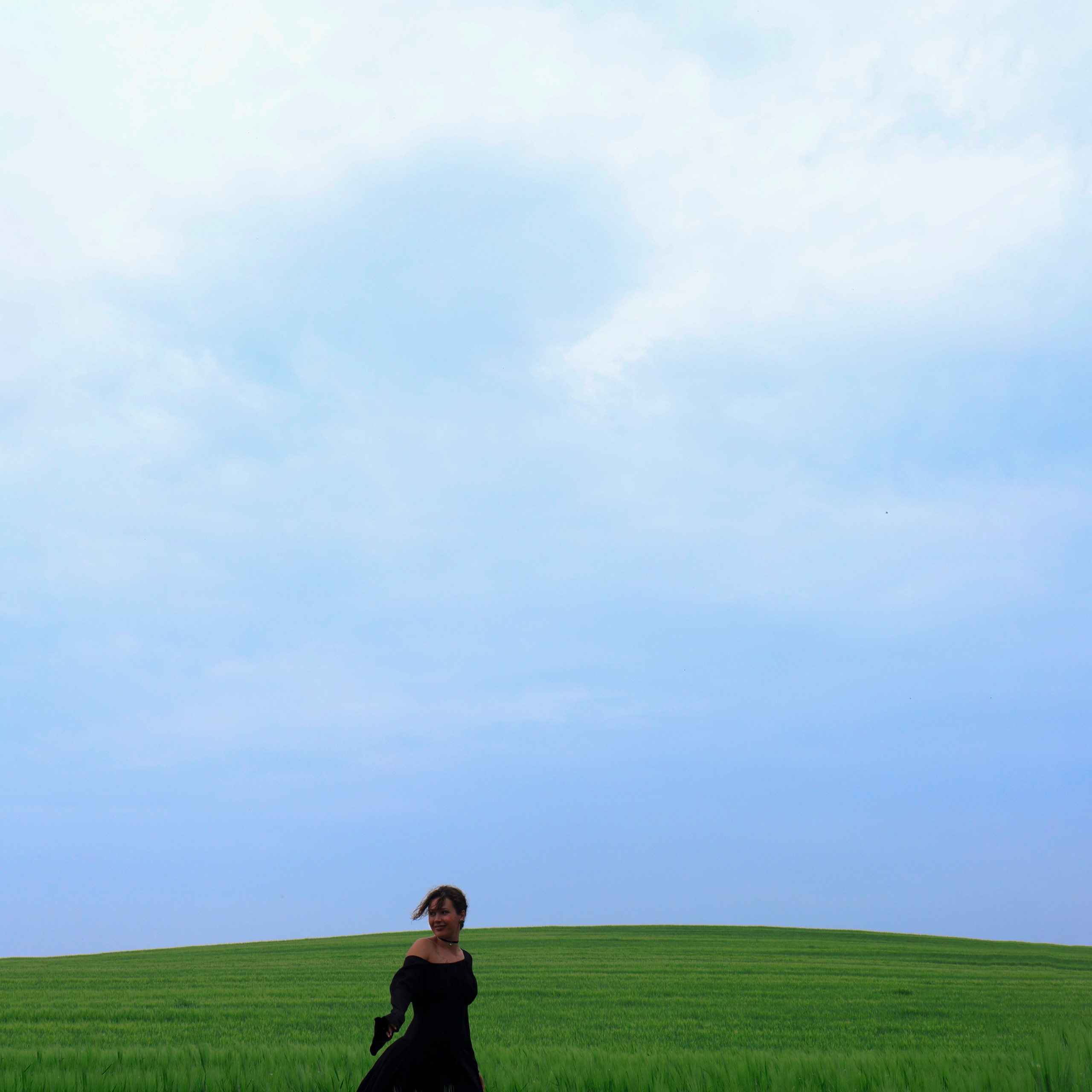 Юлия — green field '04'24
