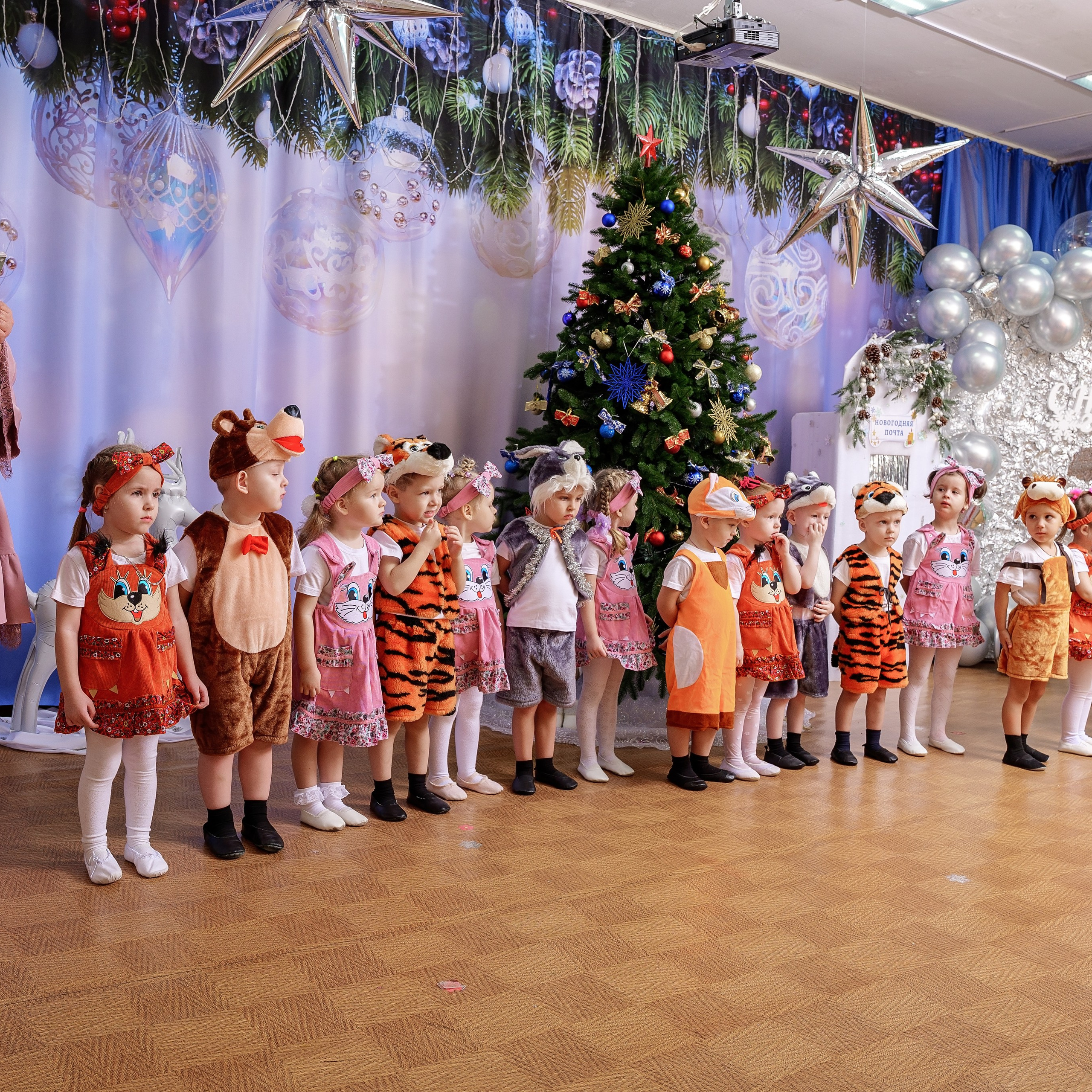 Новогодние фотосессии в детсаду. Eewa.ru