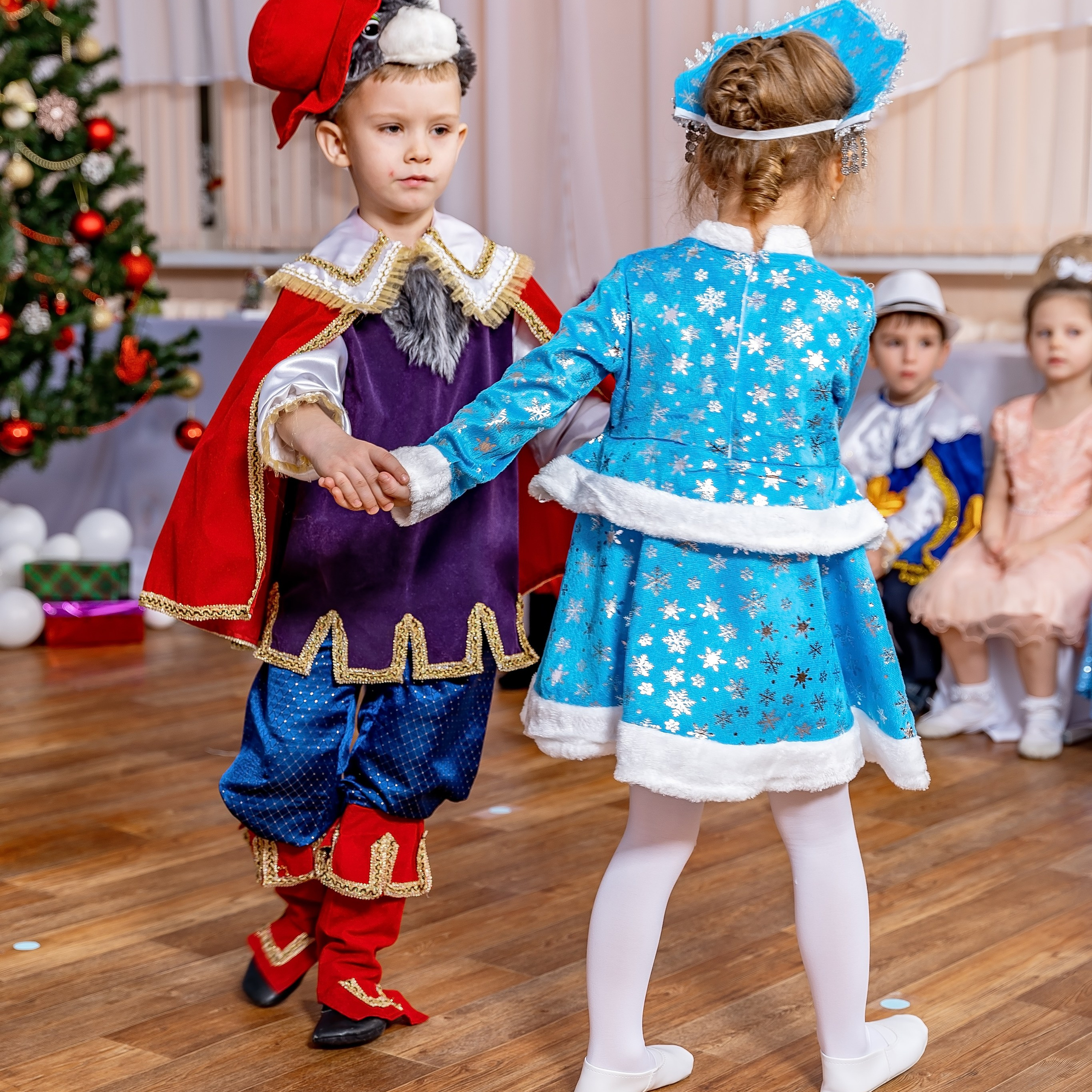 Новогодние фотографии детский сад. Eewa.ru