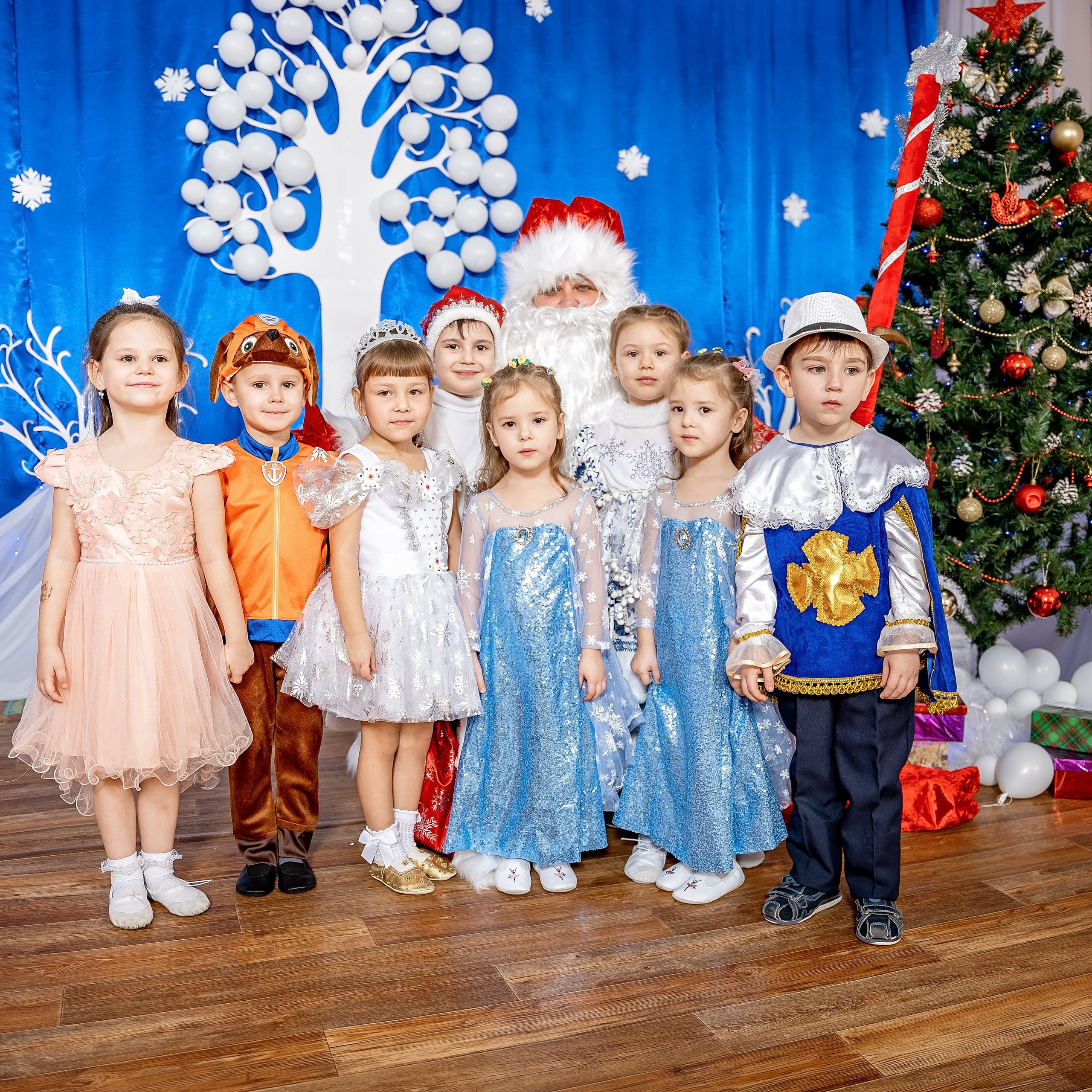 Новогодние фотографии детский сад. Eewa.ru