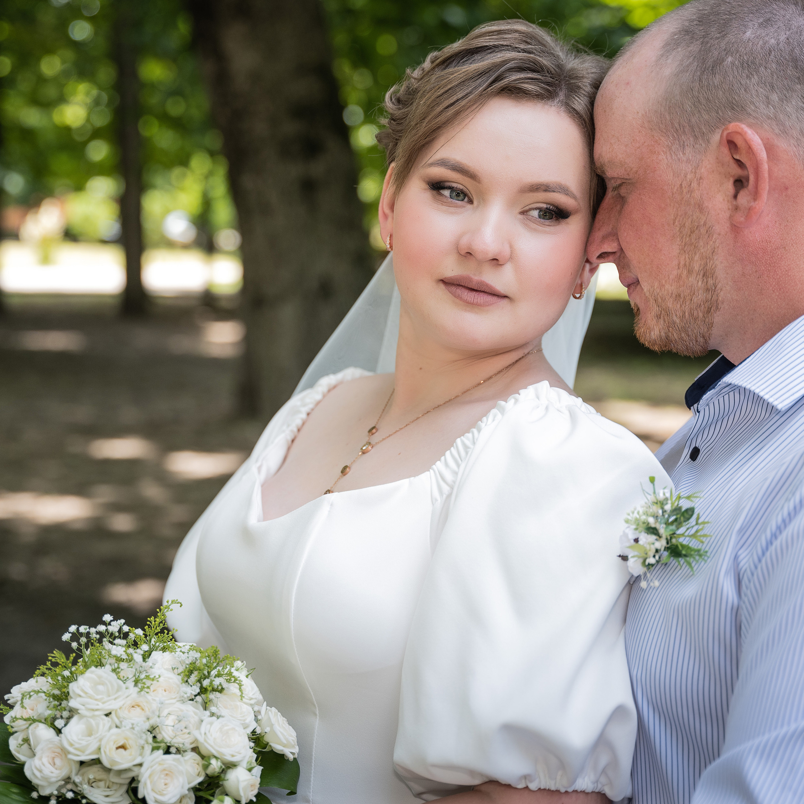 Прогулка. Свадебный день 2023. Eewa.ru