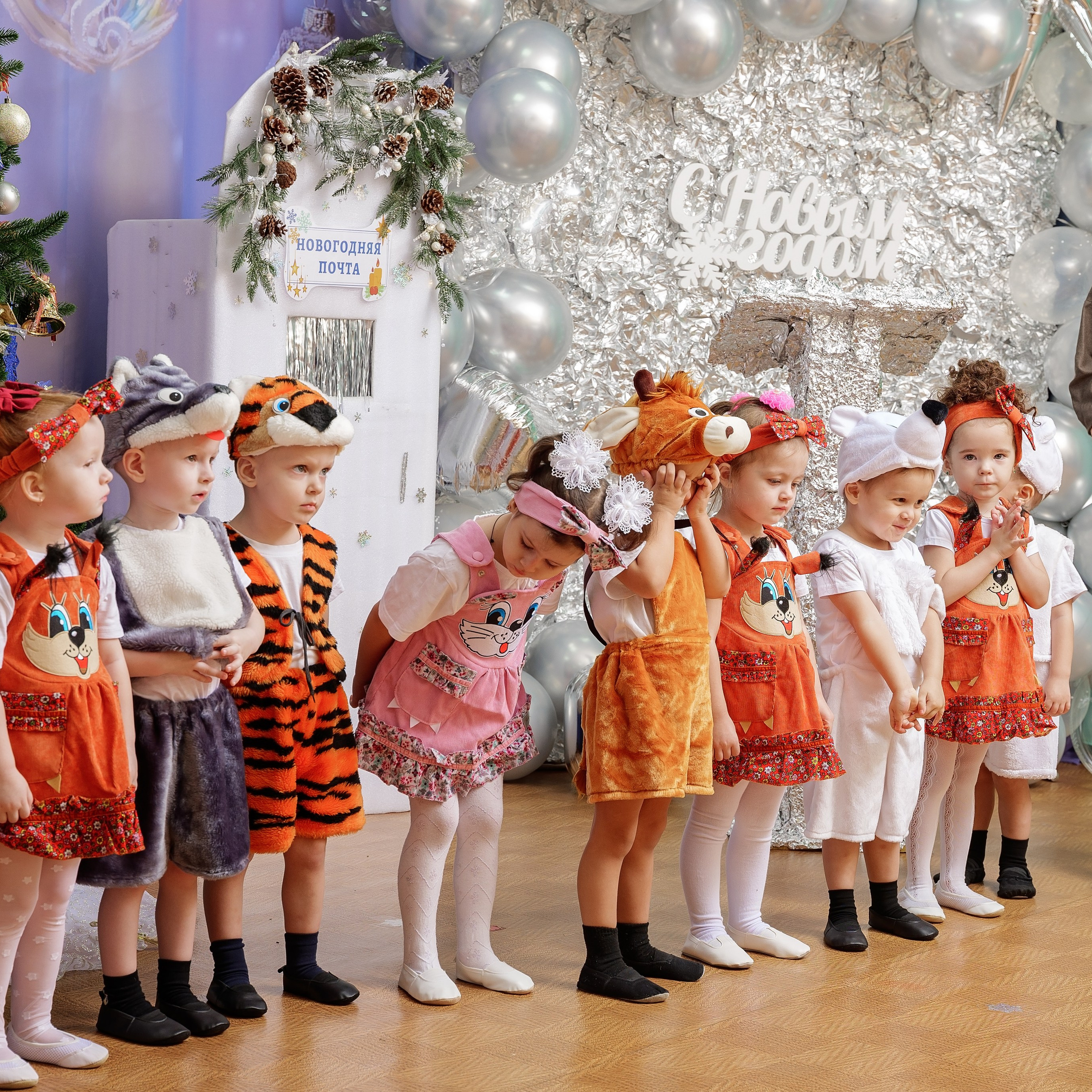 Новогодние фотосессии в детсаду. Eewa.ru