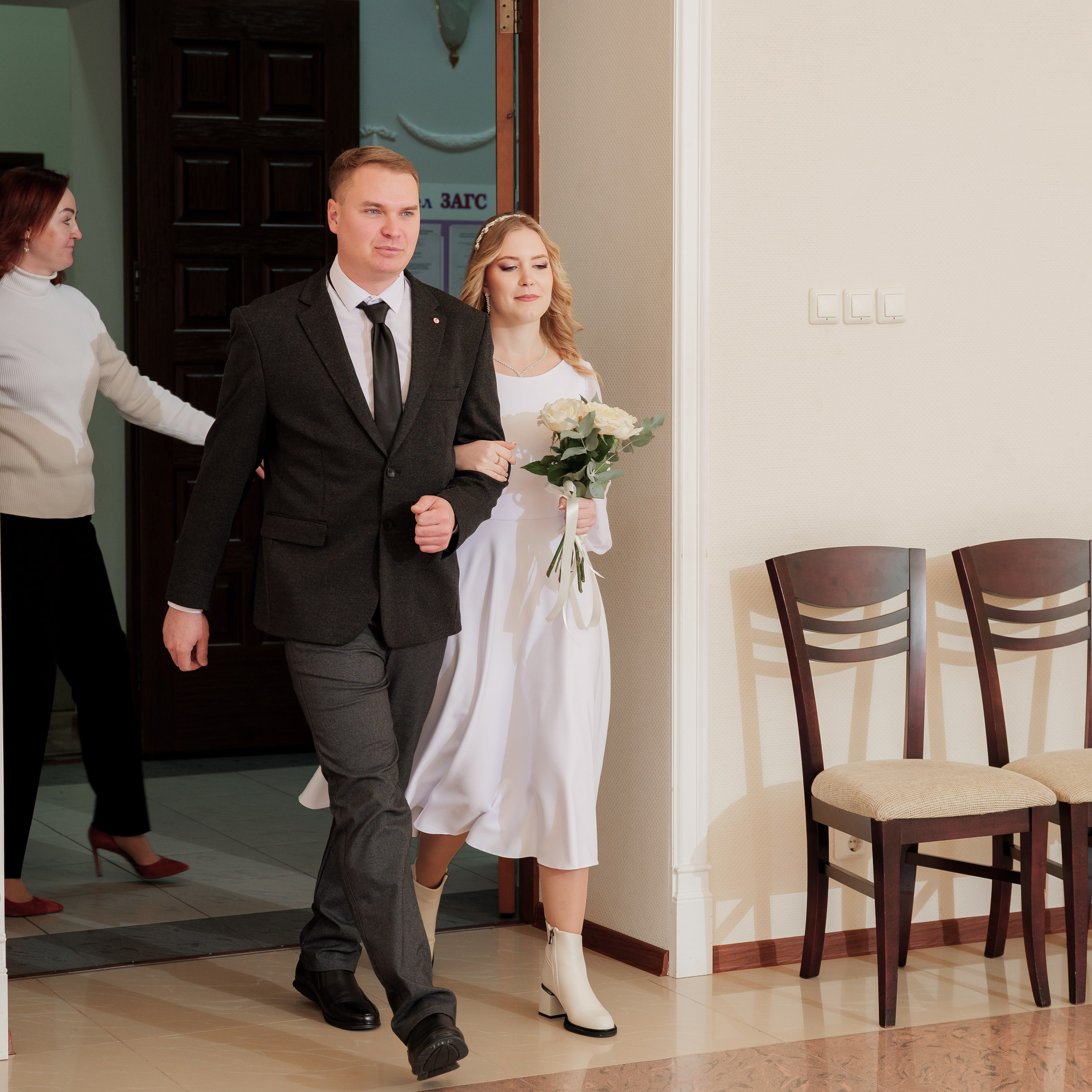 Артём Анжела. Eewa.ru