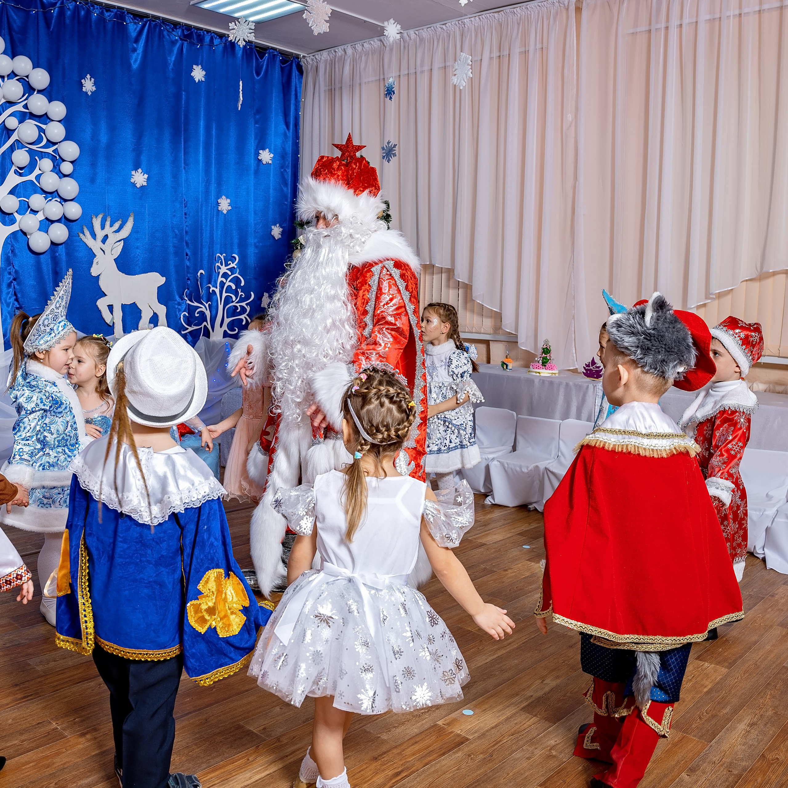 Новогодние фотографии детский сад. Eewa.ru