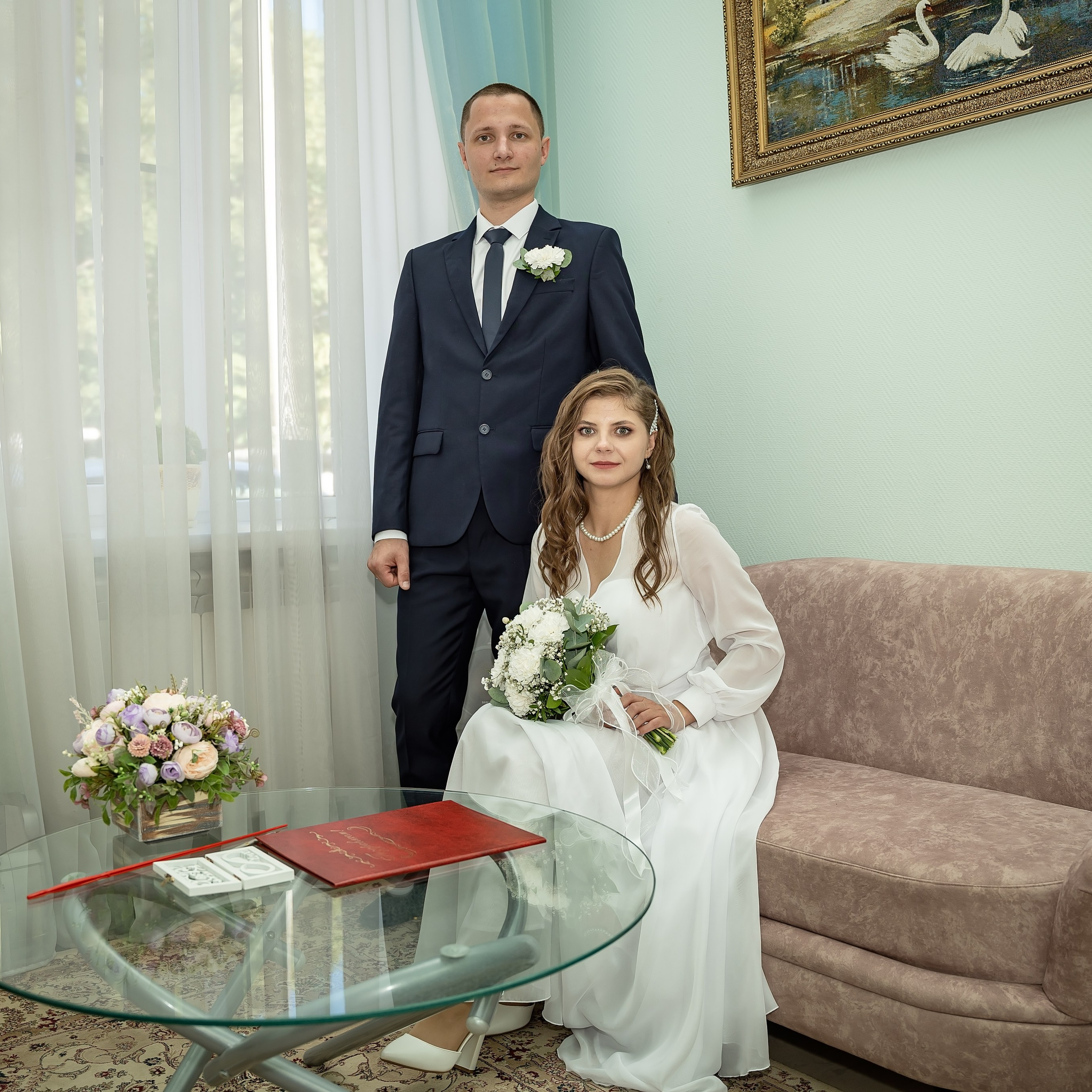 Александр и Екатерина Загс Ре. Eewa.ru