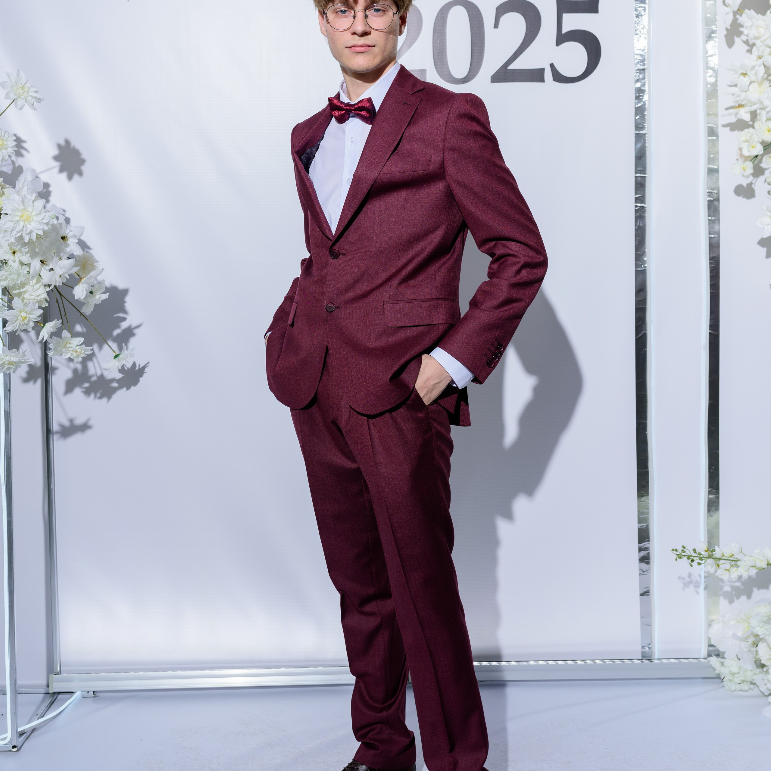 Фотосессия на выпускном вечере 2025 год Лицей. Eewa.ru