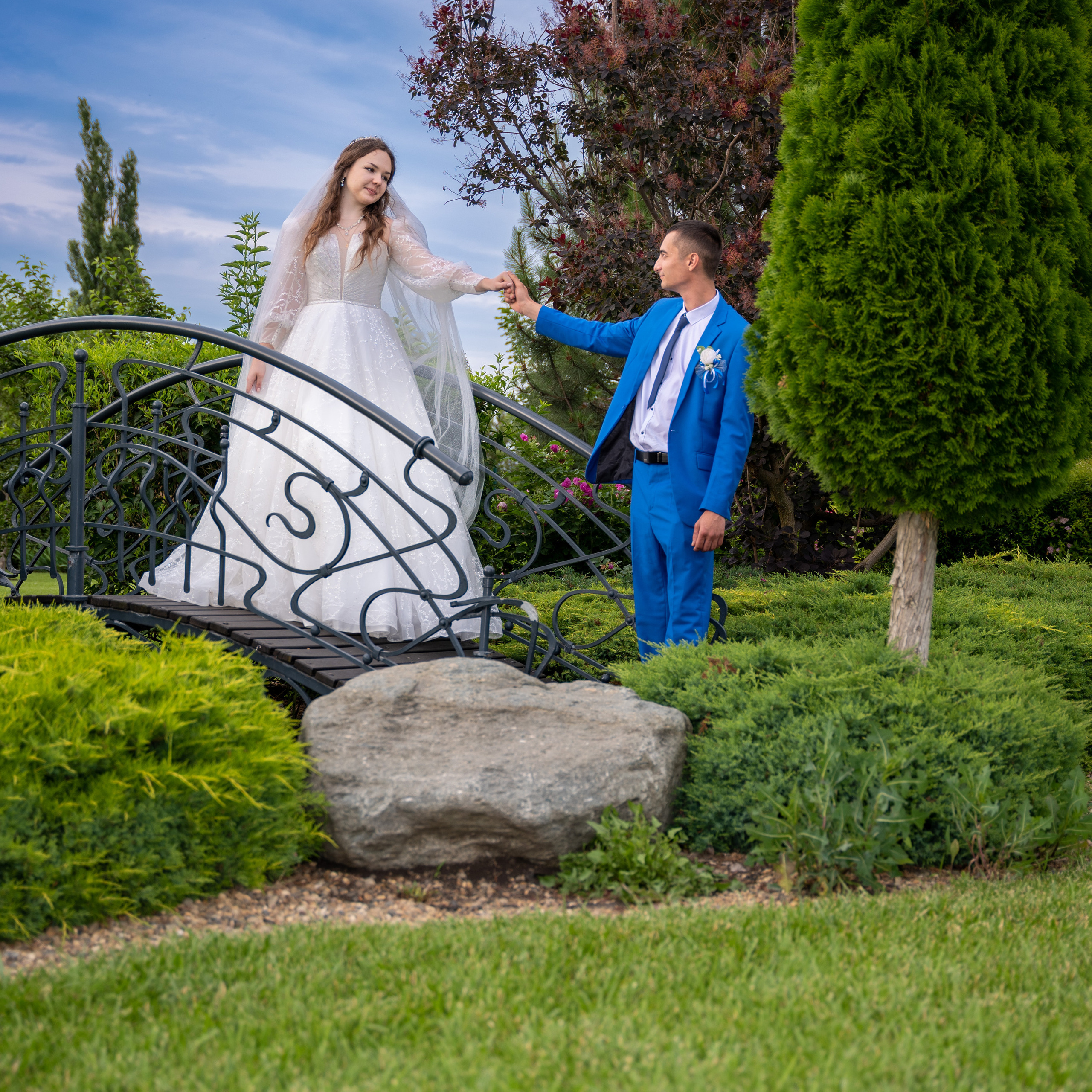 ФОТО ПРОГУЛКА В Свадебный день 2023. Eewa.ru