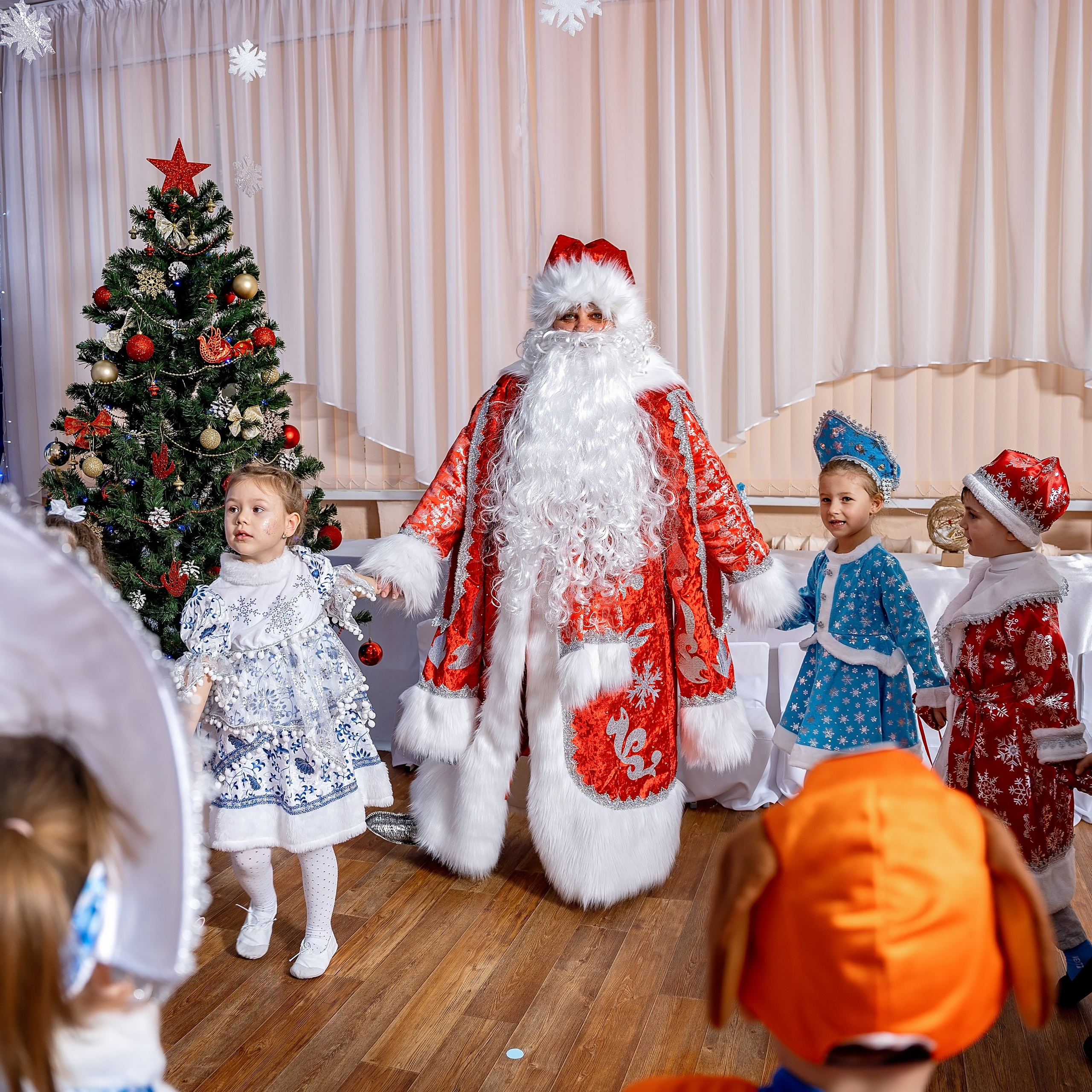 Новогодние фотографии детский сад. Eewa.ru