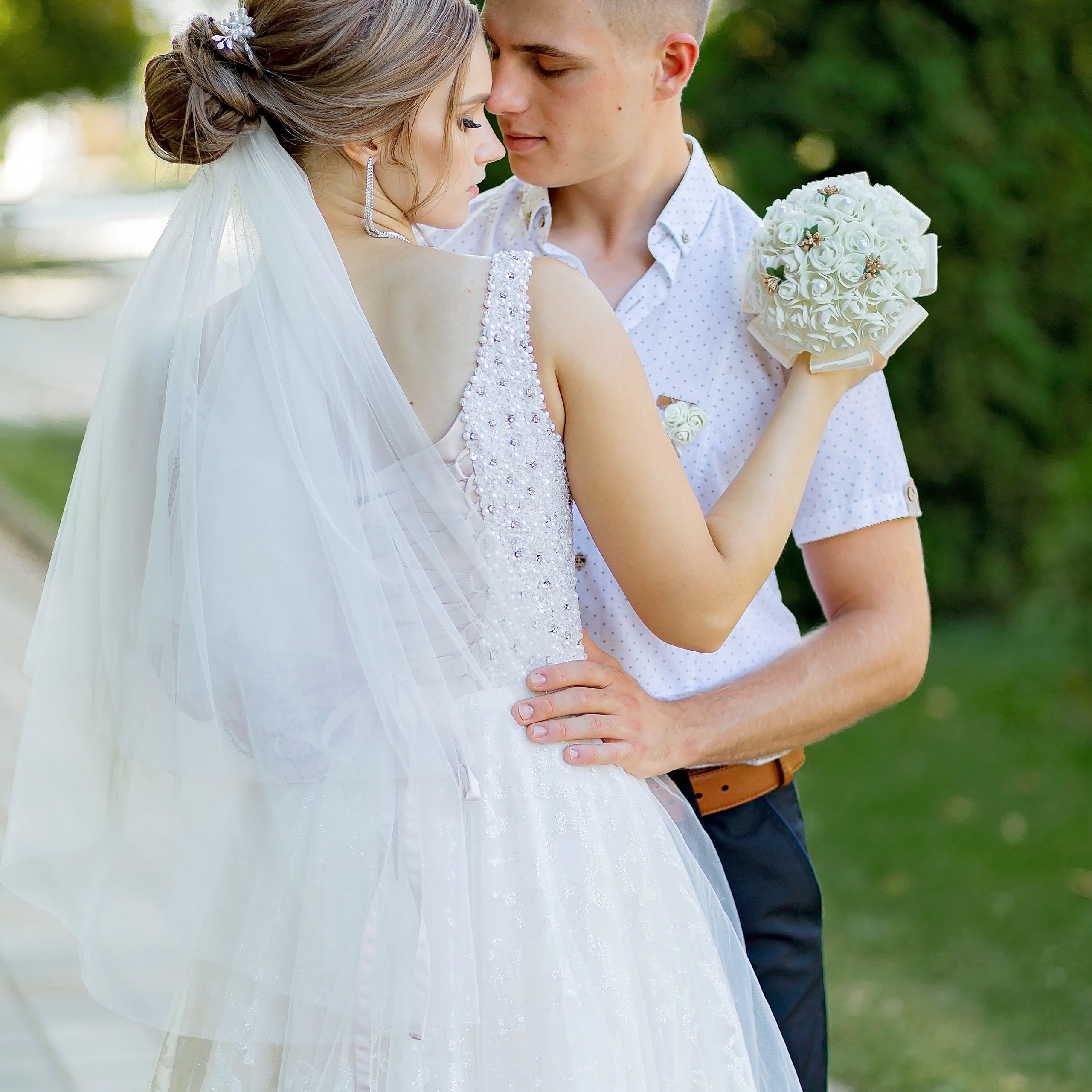 Артем и Виктория. Eewa.ru