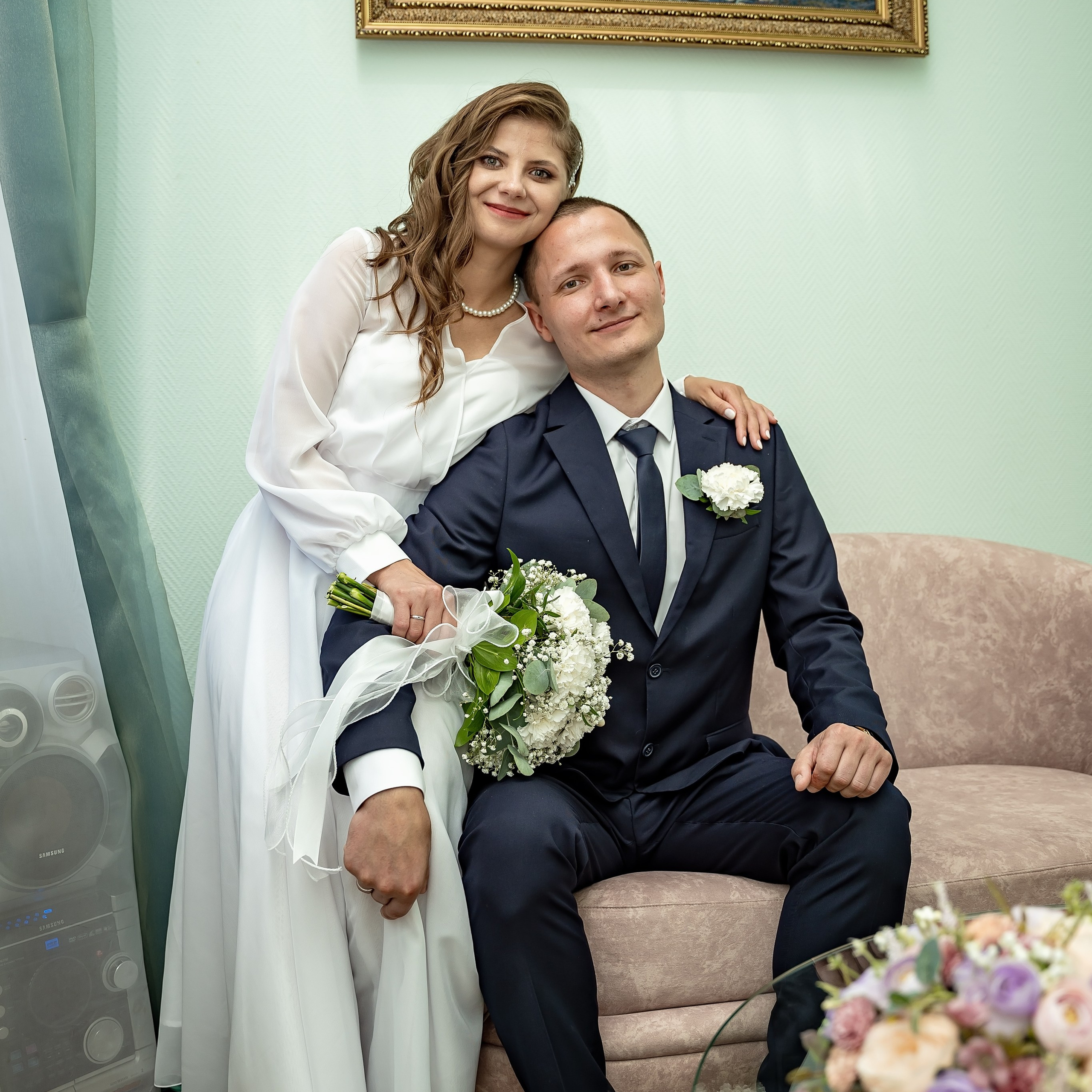 Александр и Екатерина Загс Ре. Eewa.ru