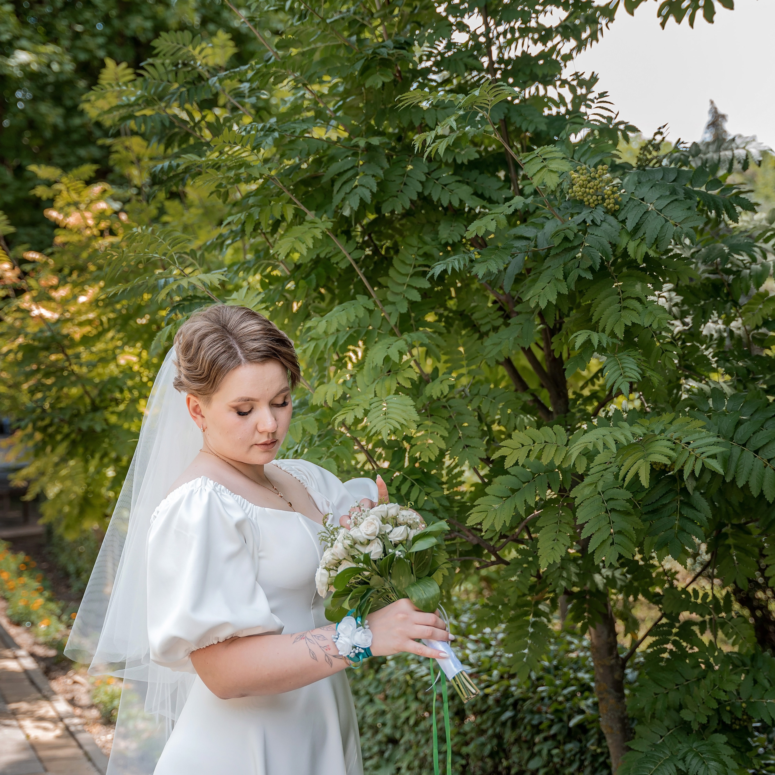 Прогулка. Свадебный день 2023. Eewa.ru