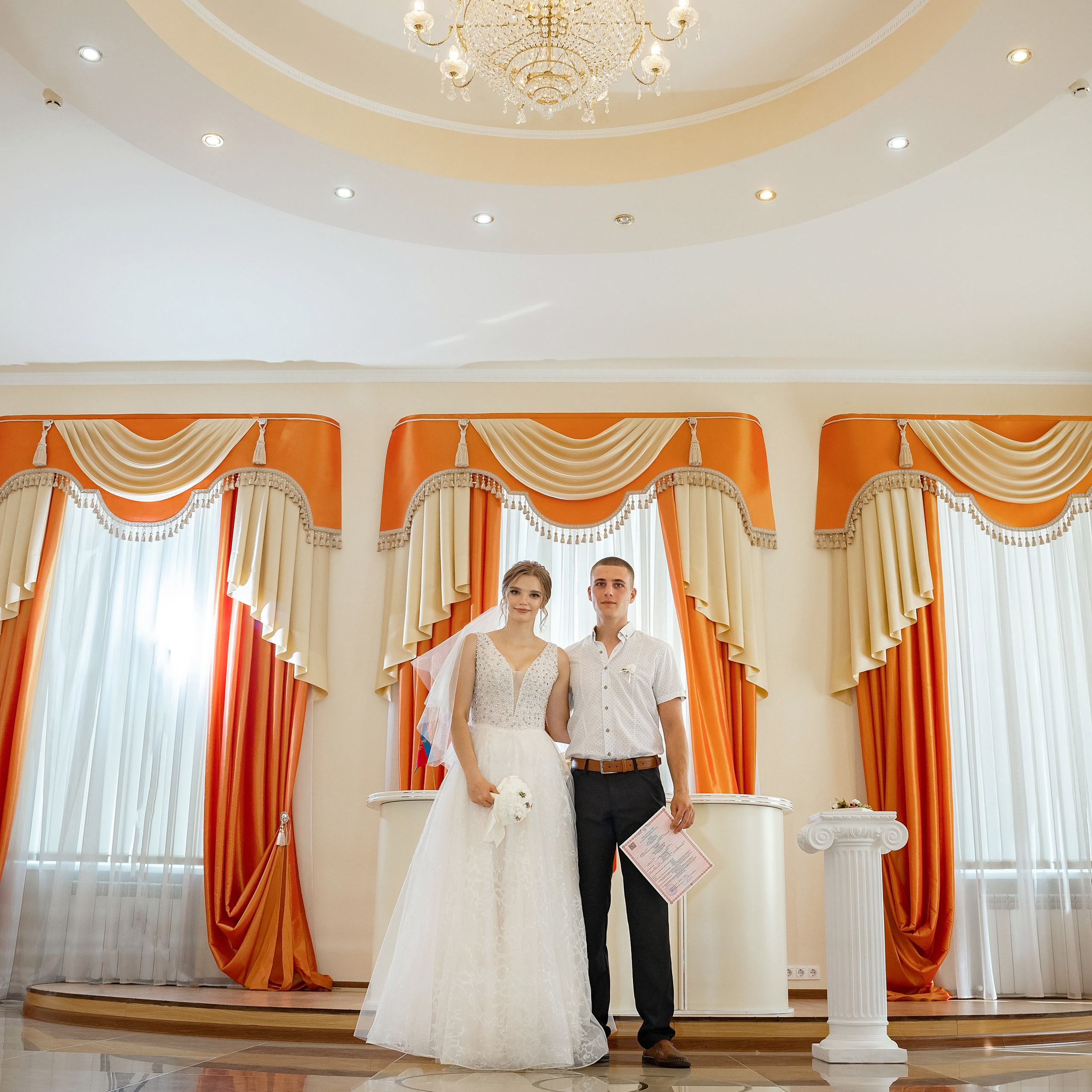 Артем и Виктория. Eewa.ru