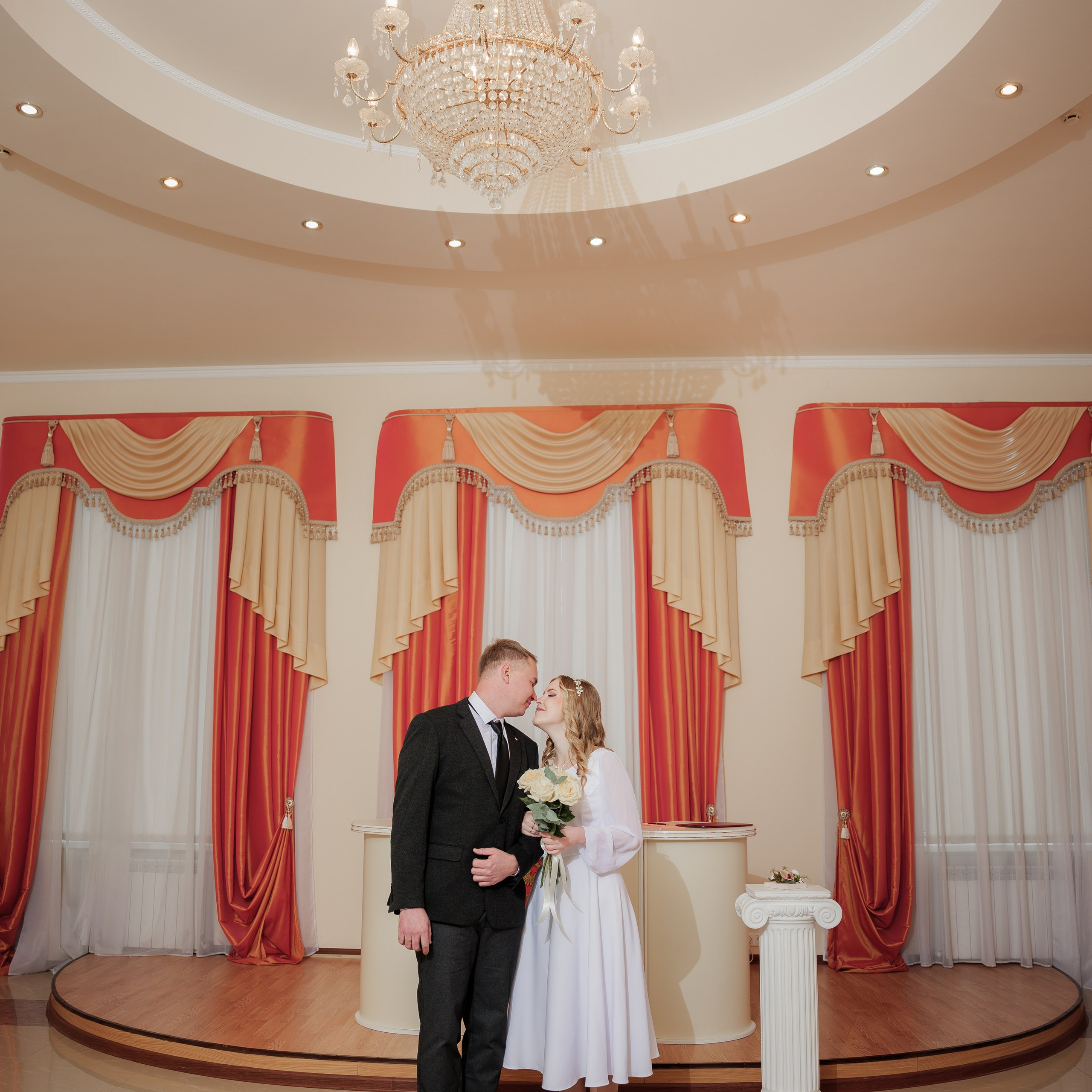 Артём Анжела. Eewa.ru