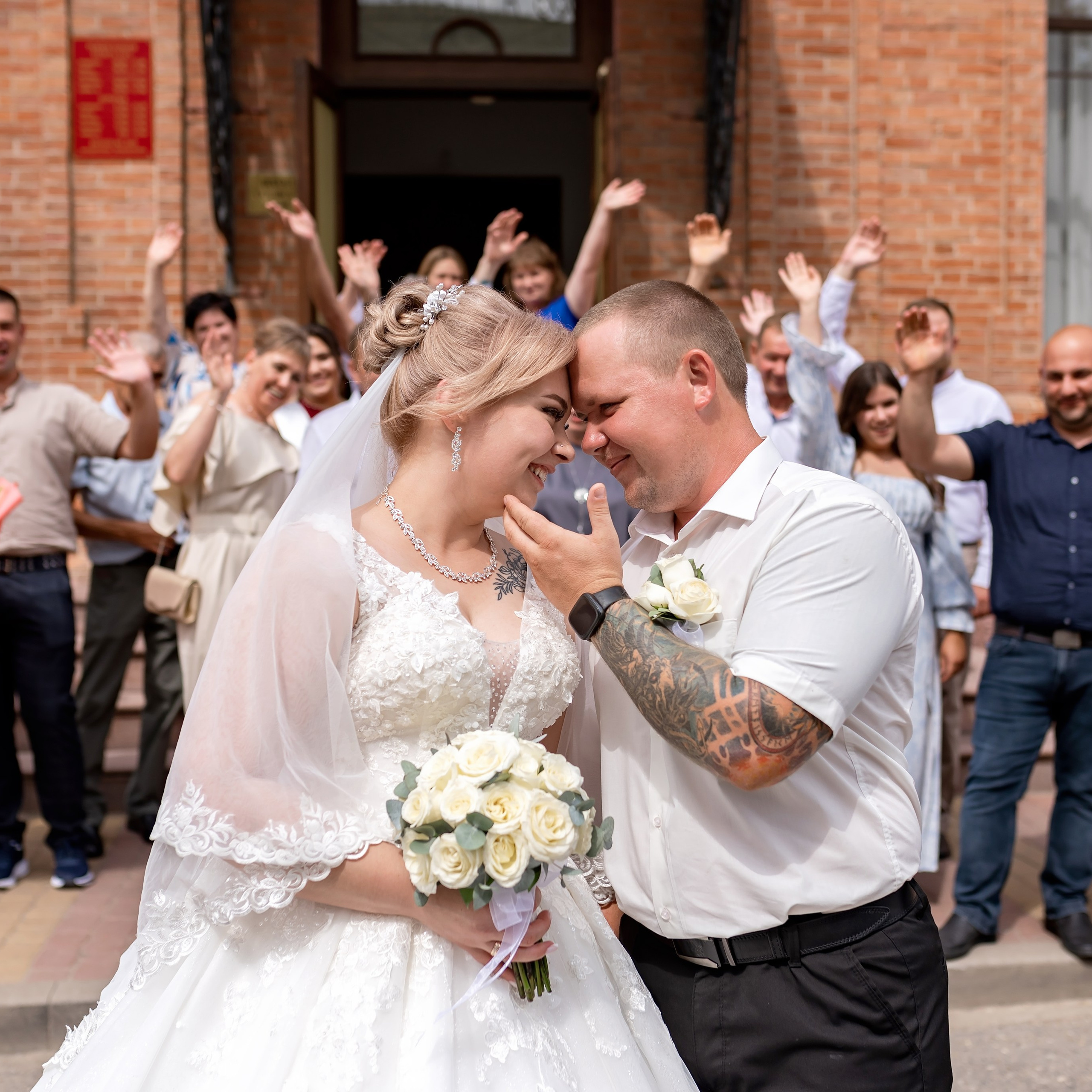 Яна и Дэнис 08.08 25. Eewa.ru