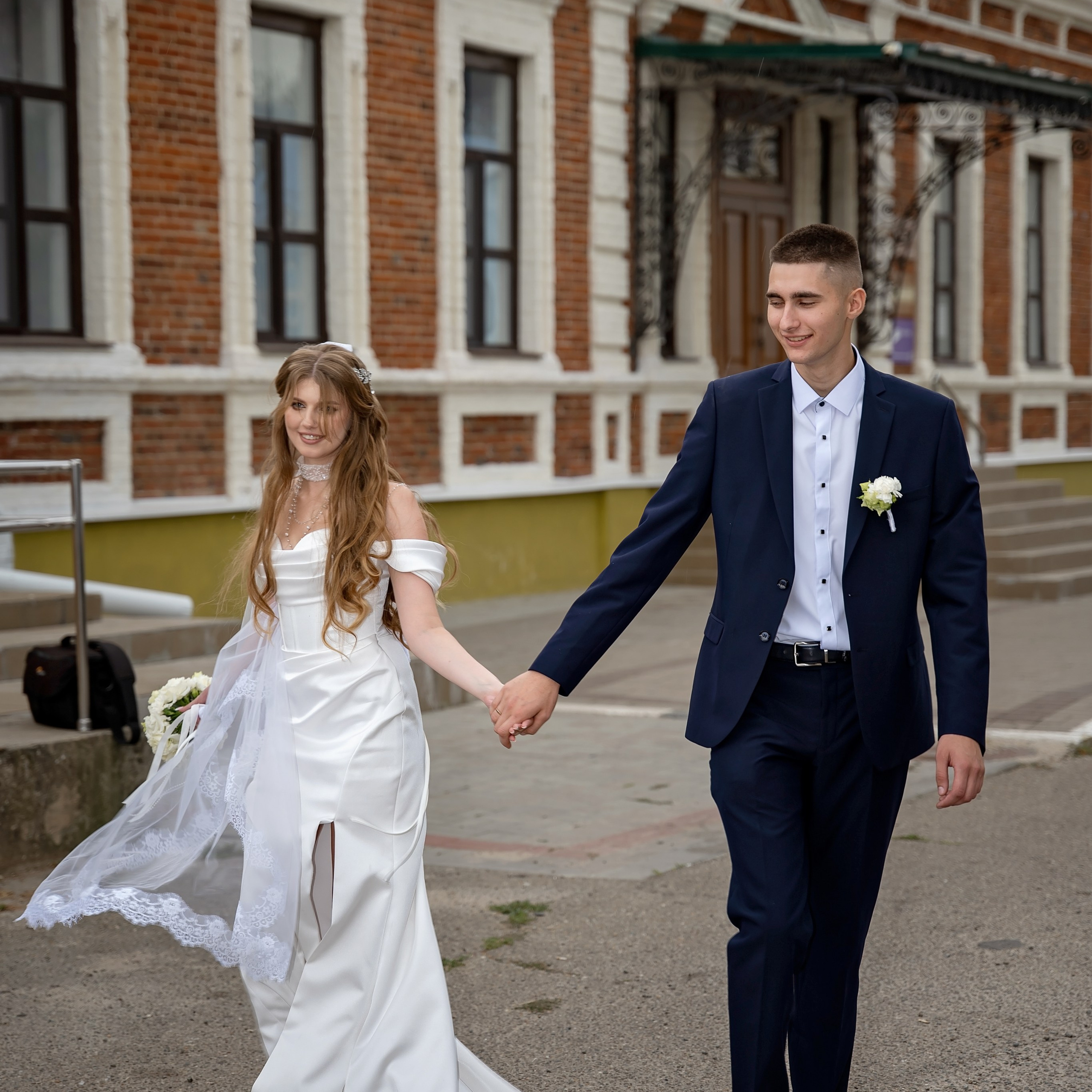Артём и Екатерина. Eewa.ru