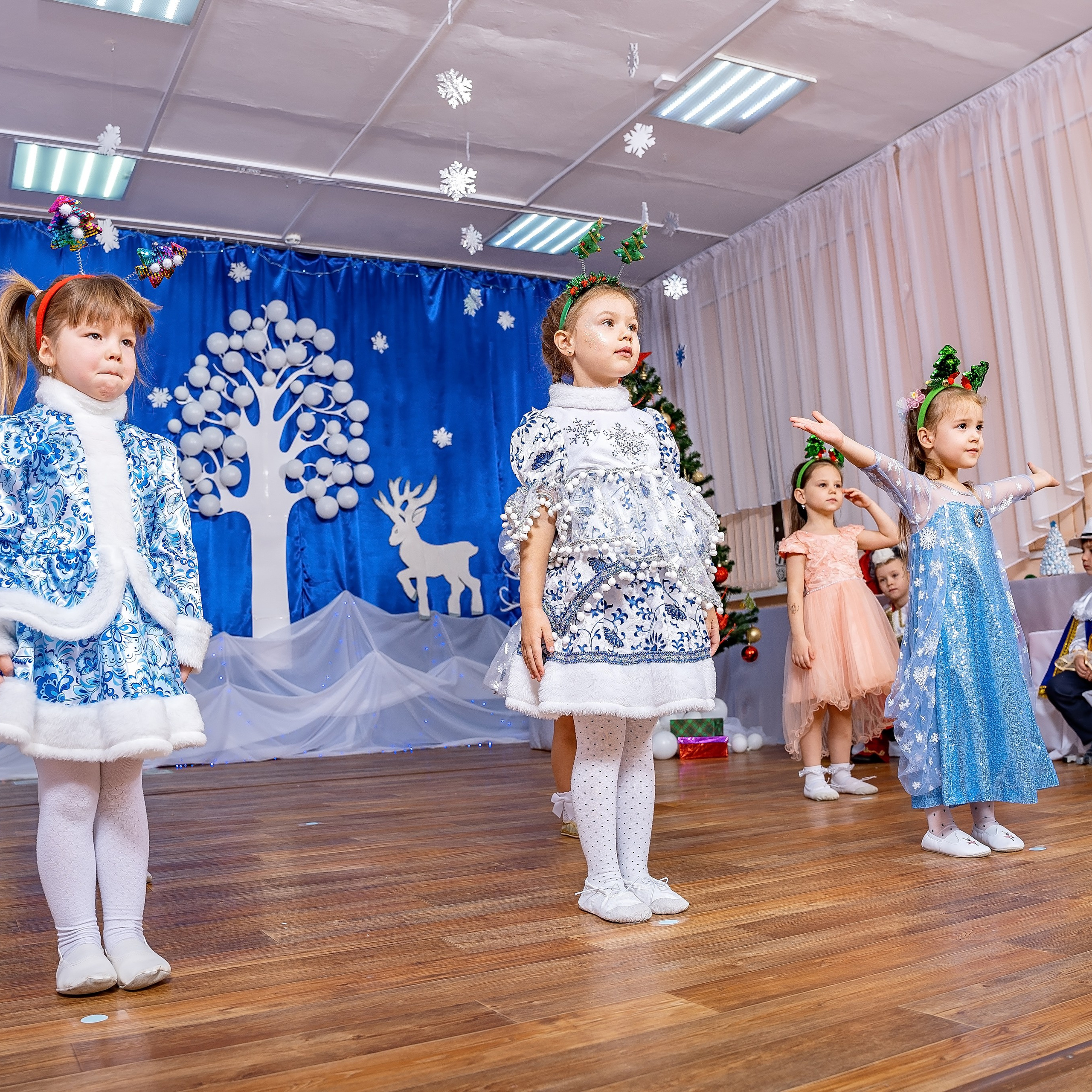 Новогодние фотографии детский сад. Eewa.ru