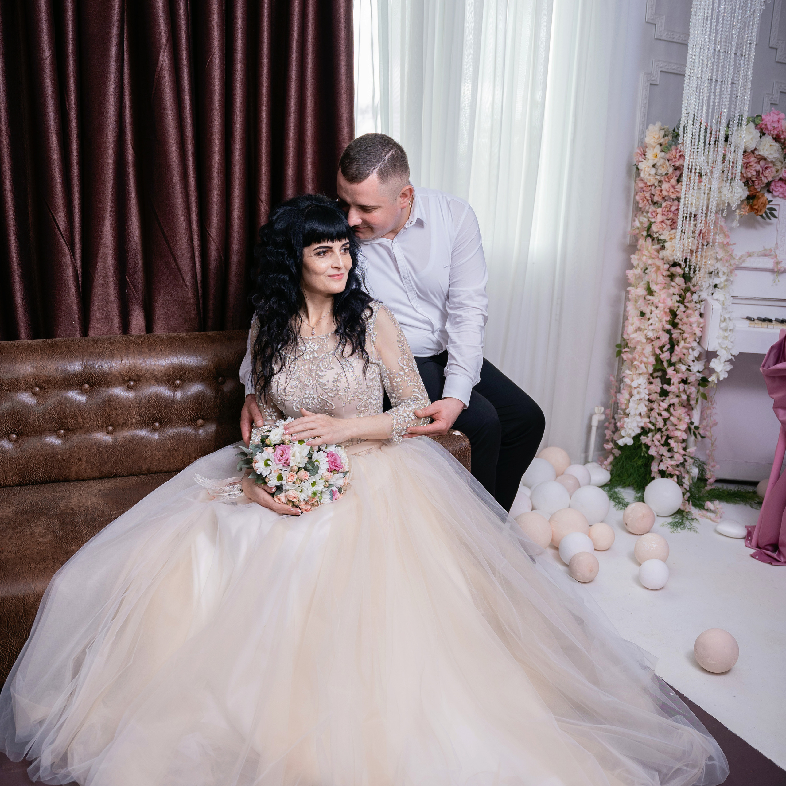 Фото. Евгений и Наталья. 22.04.23. Eewa.ru