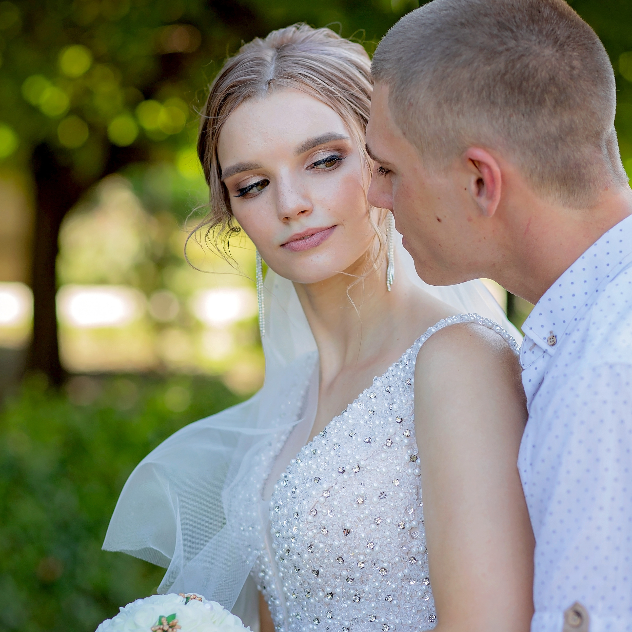 Артем и Виктория. Eewa.ru