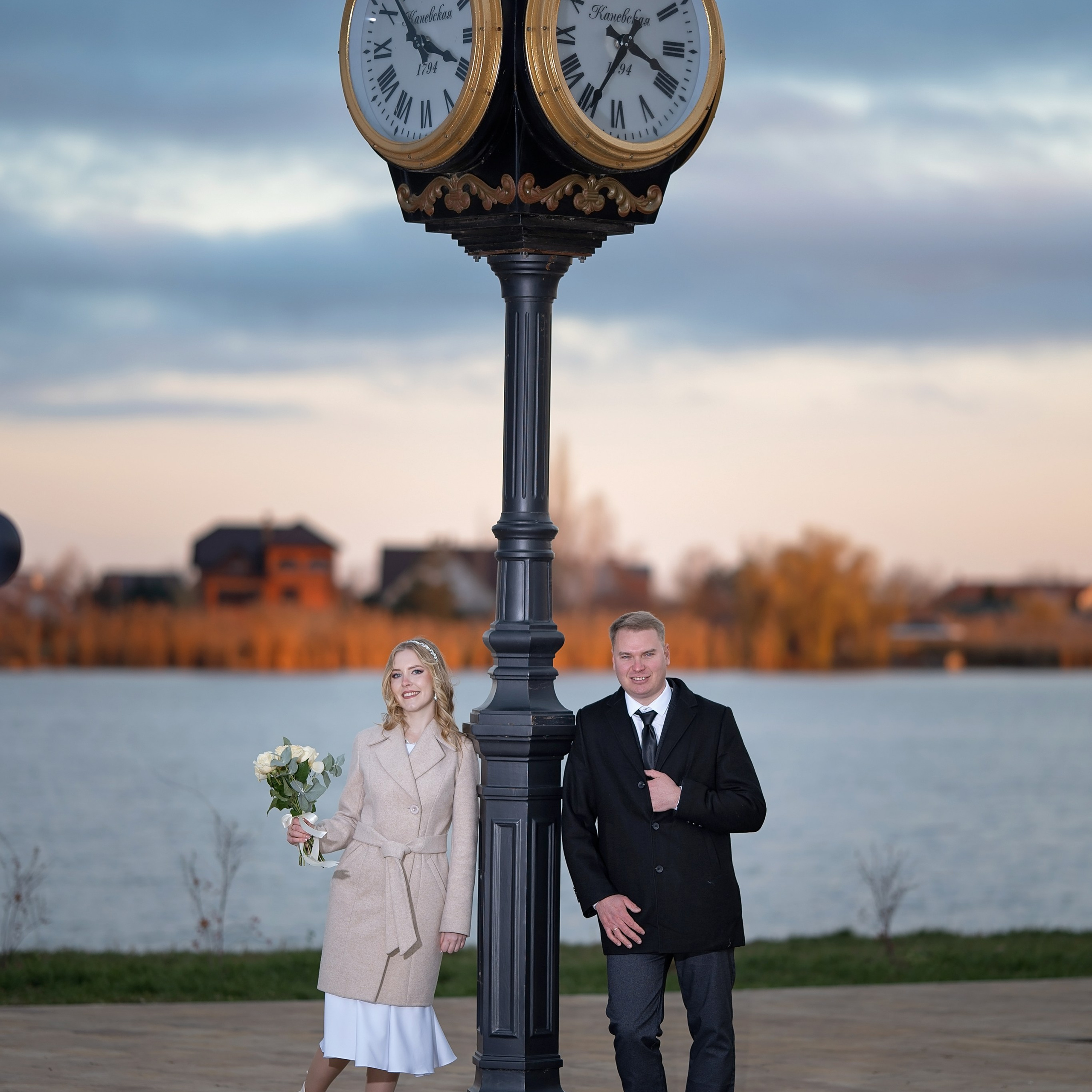 Артём Анжела. Eewa.ru