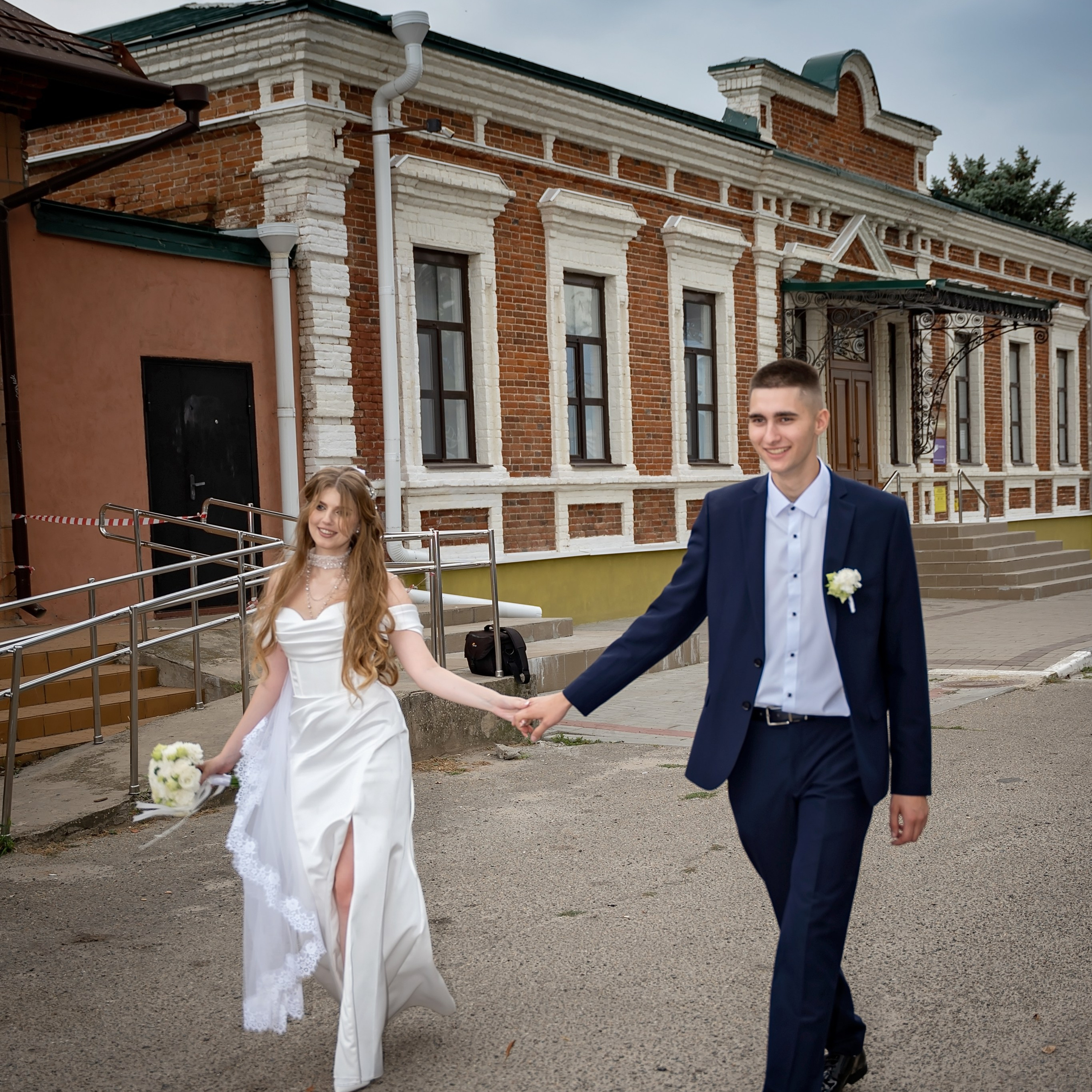 Артём и Екатерина. Eewa.ru