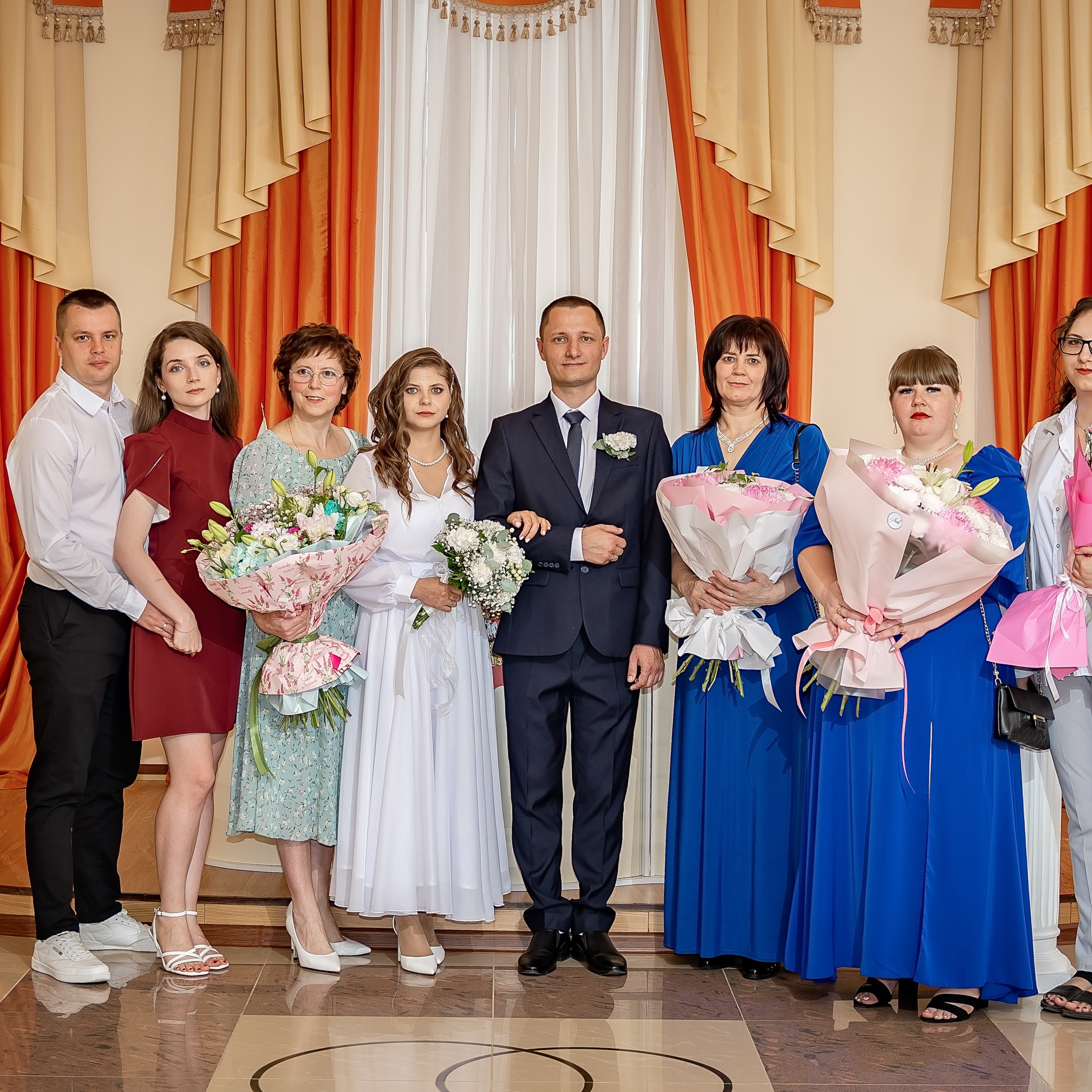 Александр и Екатерина Загс Ре. Eewa.ru