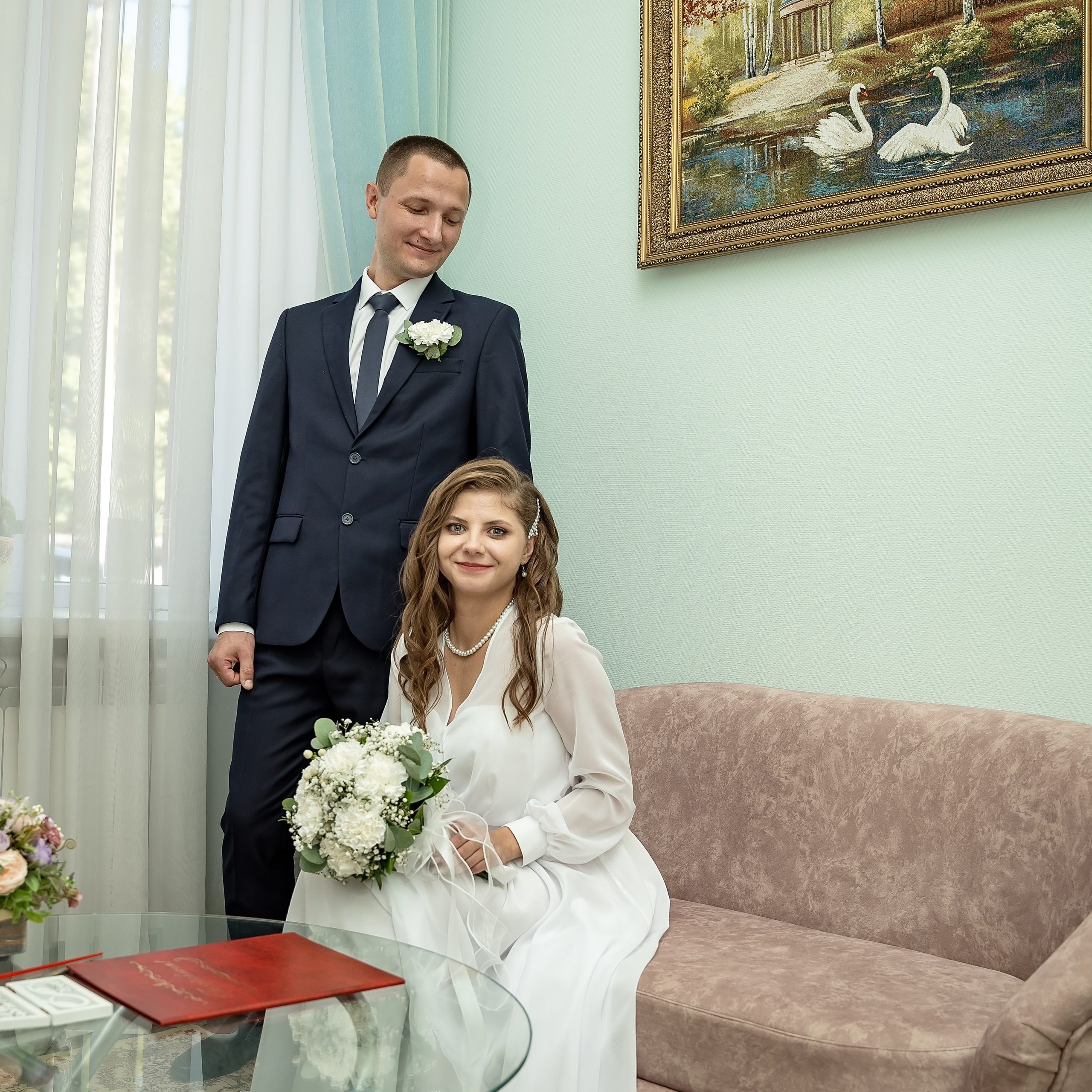 Александр и Екатерина Загс Ре. Eewa.ru