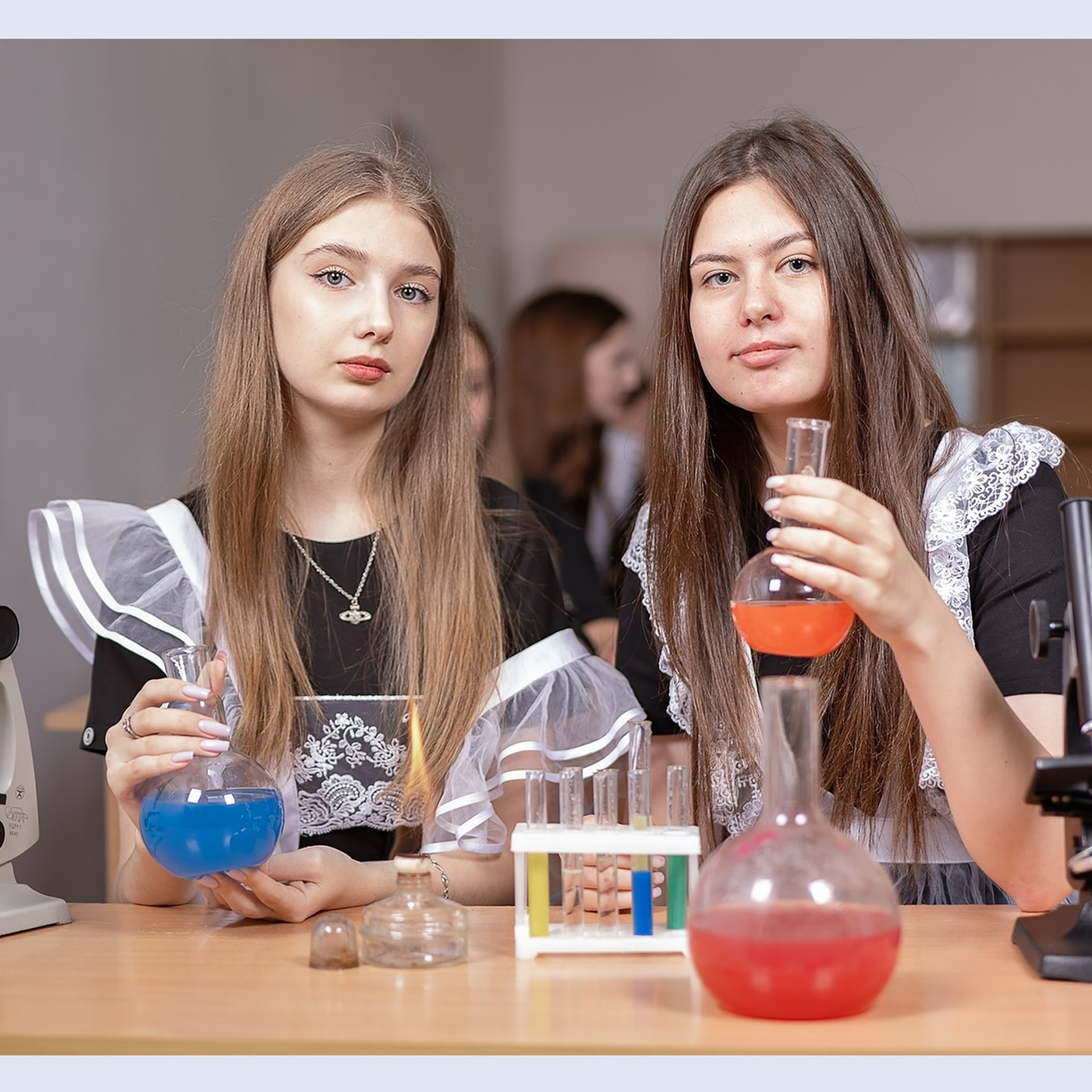 11 класс выпускной альбом ст Привольная. Eewa.ru