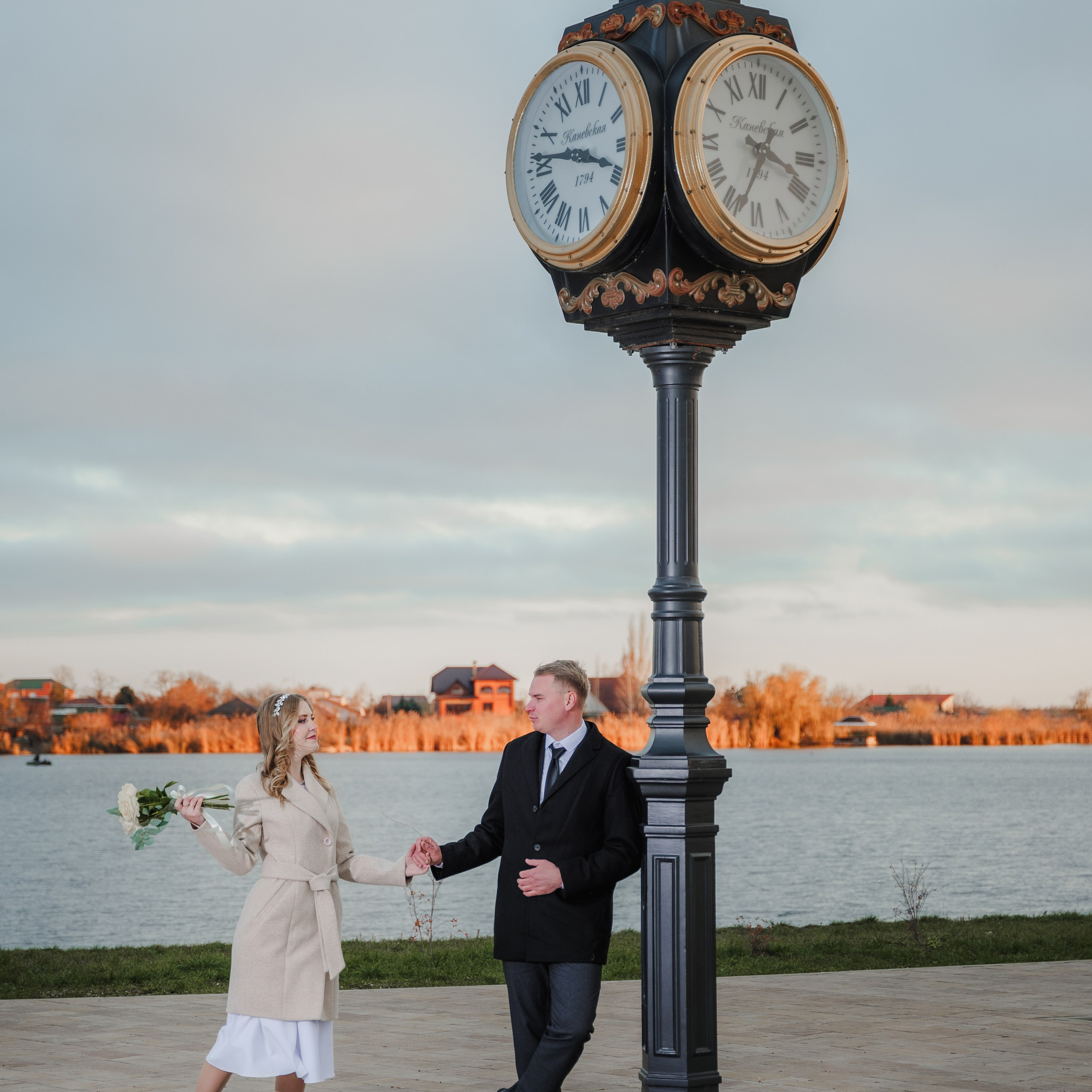 Артём Анжела. Eewa.ru