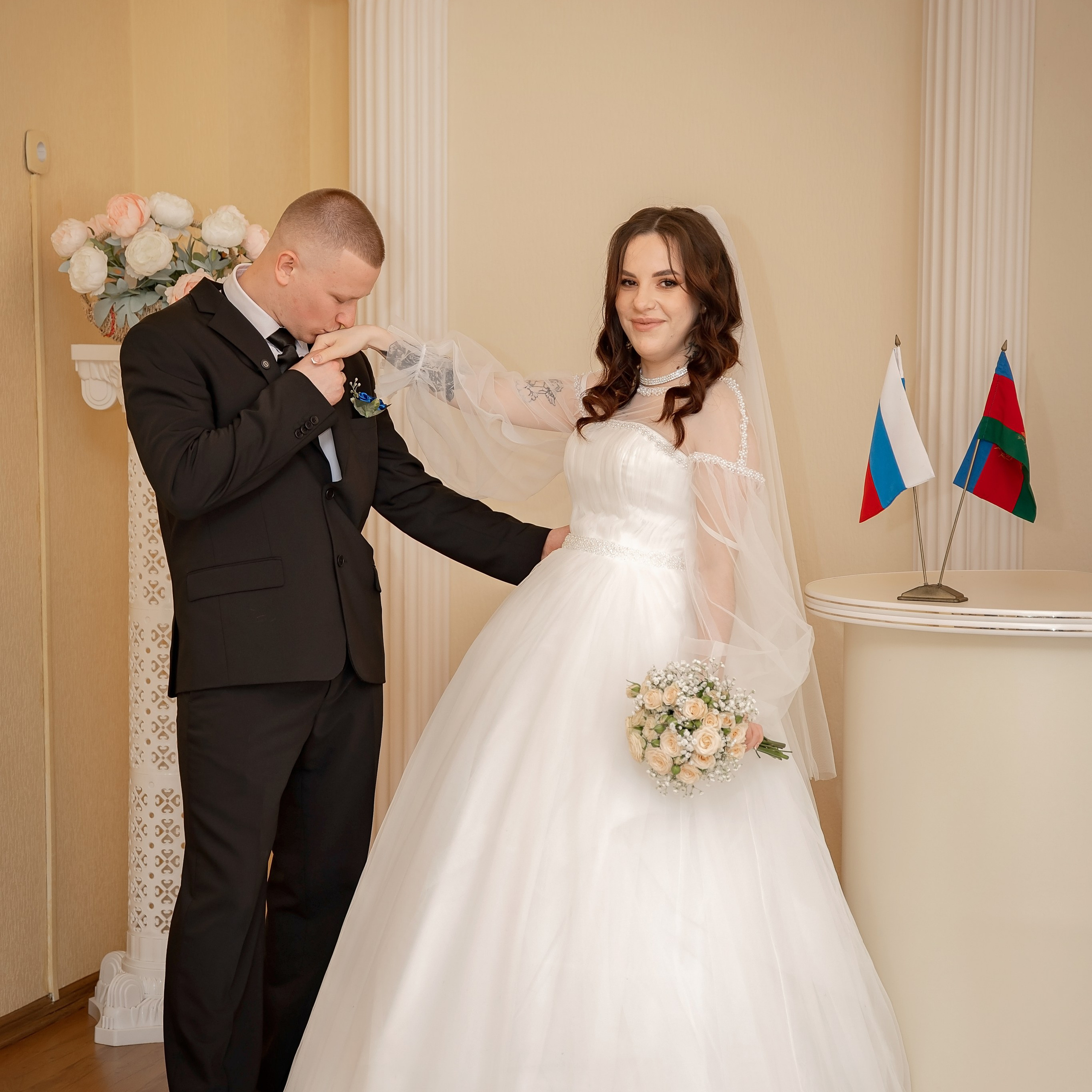 Александр и Алина ст Ленинградская. Eewa.ru