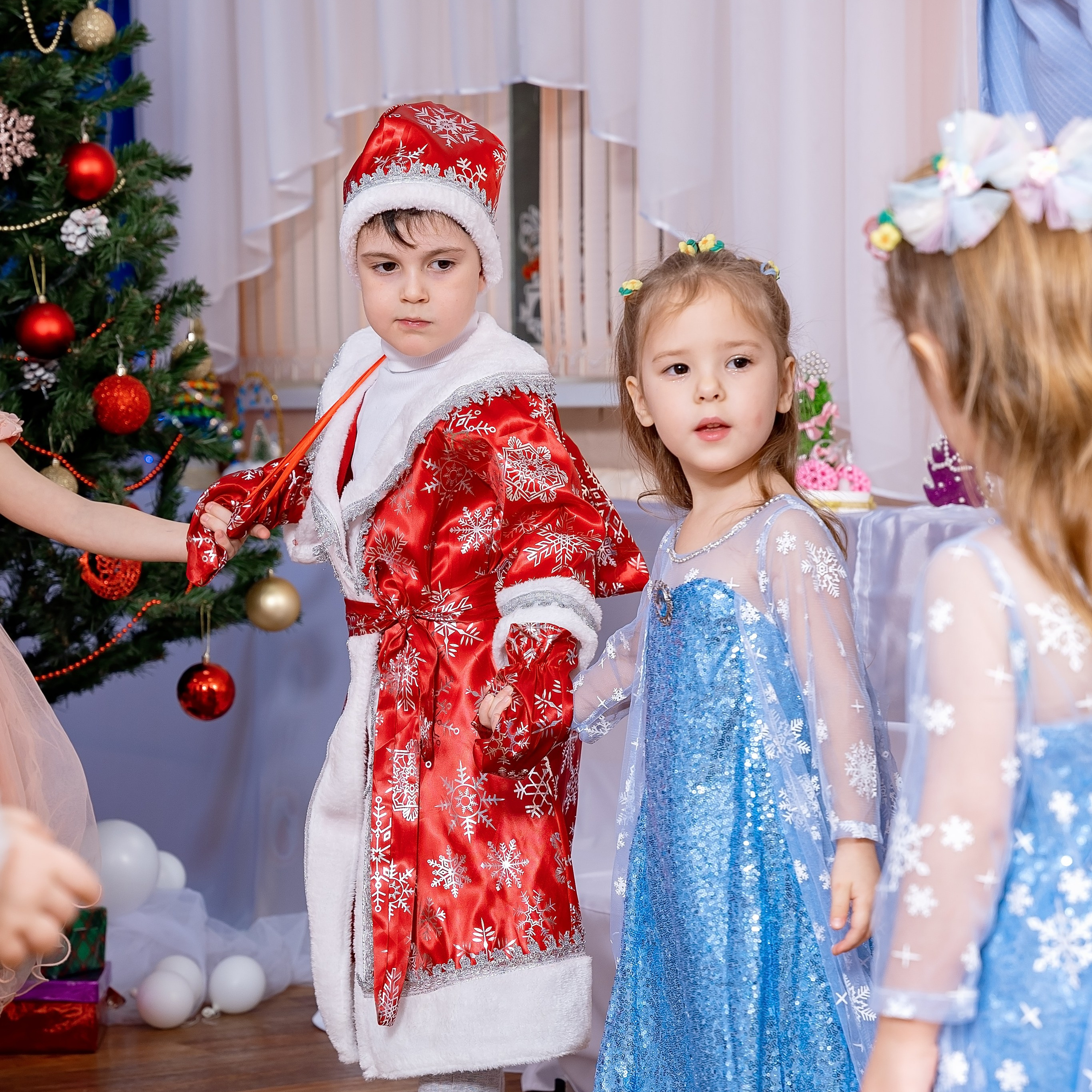 Новогодние фотографии детский сад. Eewa.ru