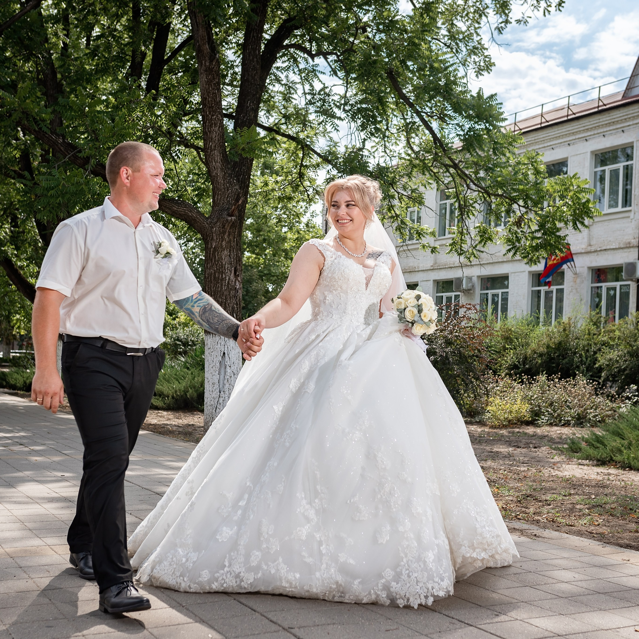 Яна и Дэнис 08.08 25. Eewa.ru