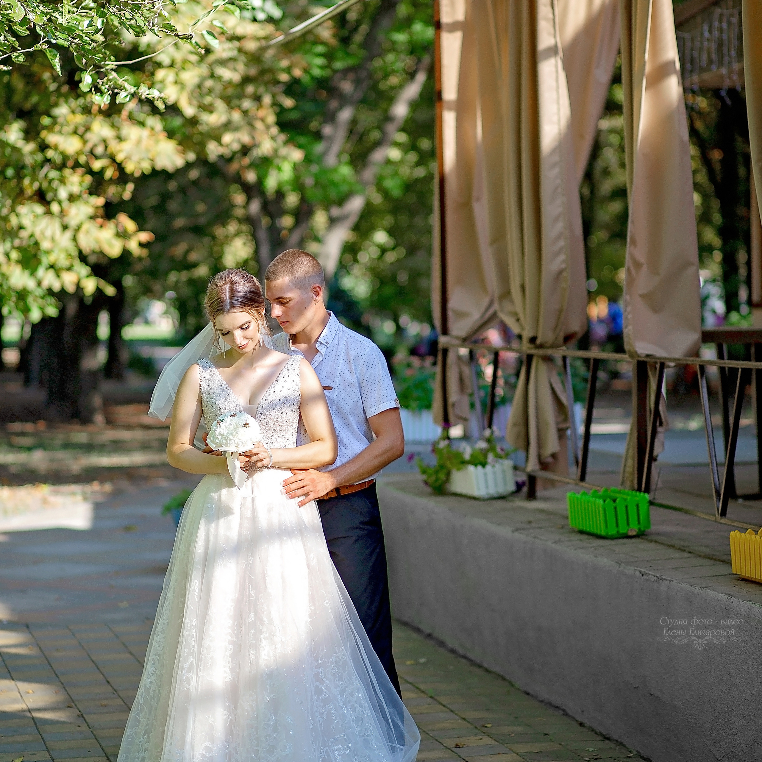 Артем и Виктория. Eewa.ru