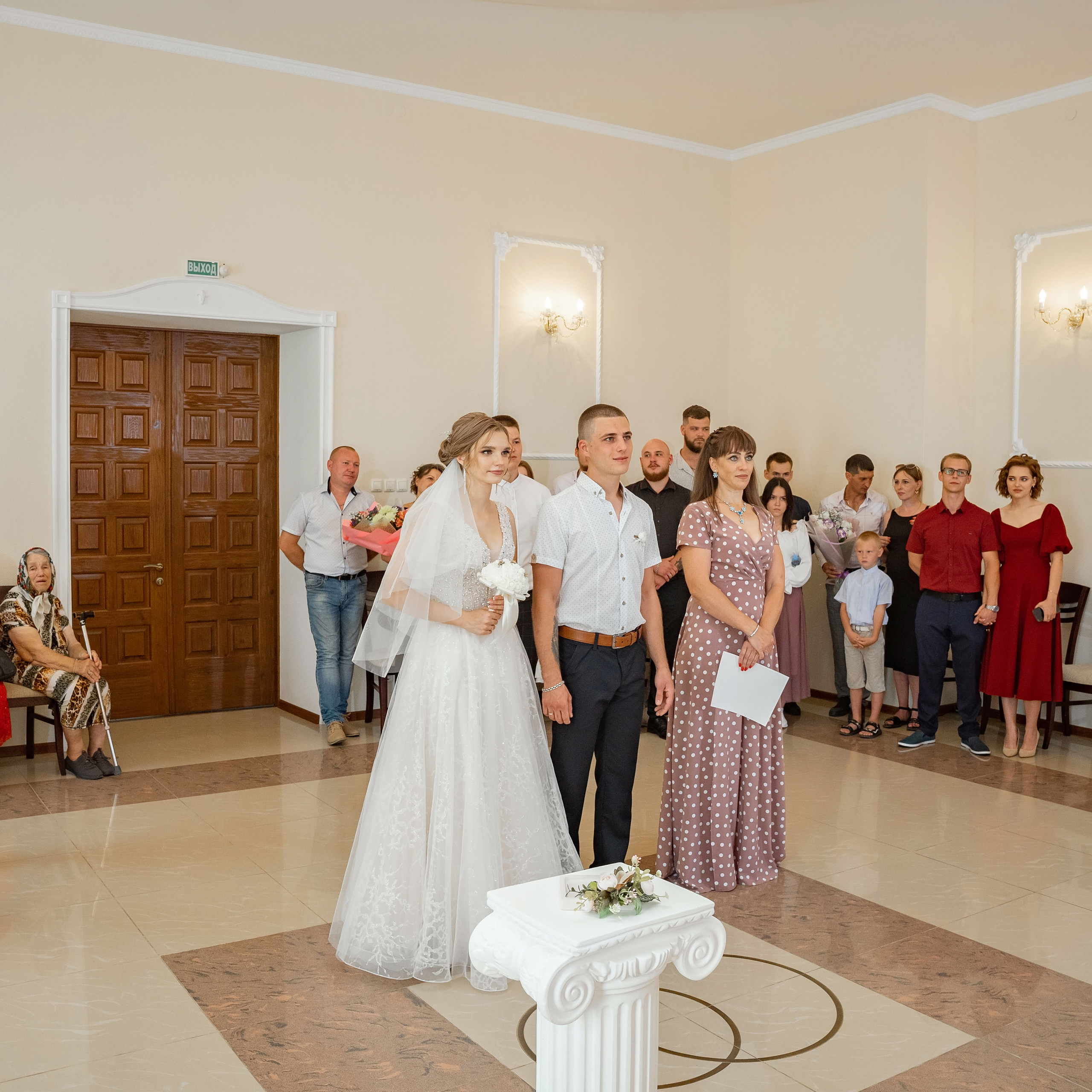 Артем и Виктория. Eewa.ru