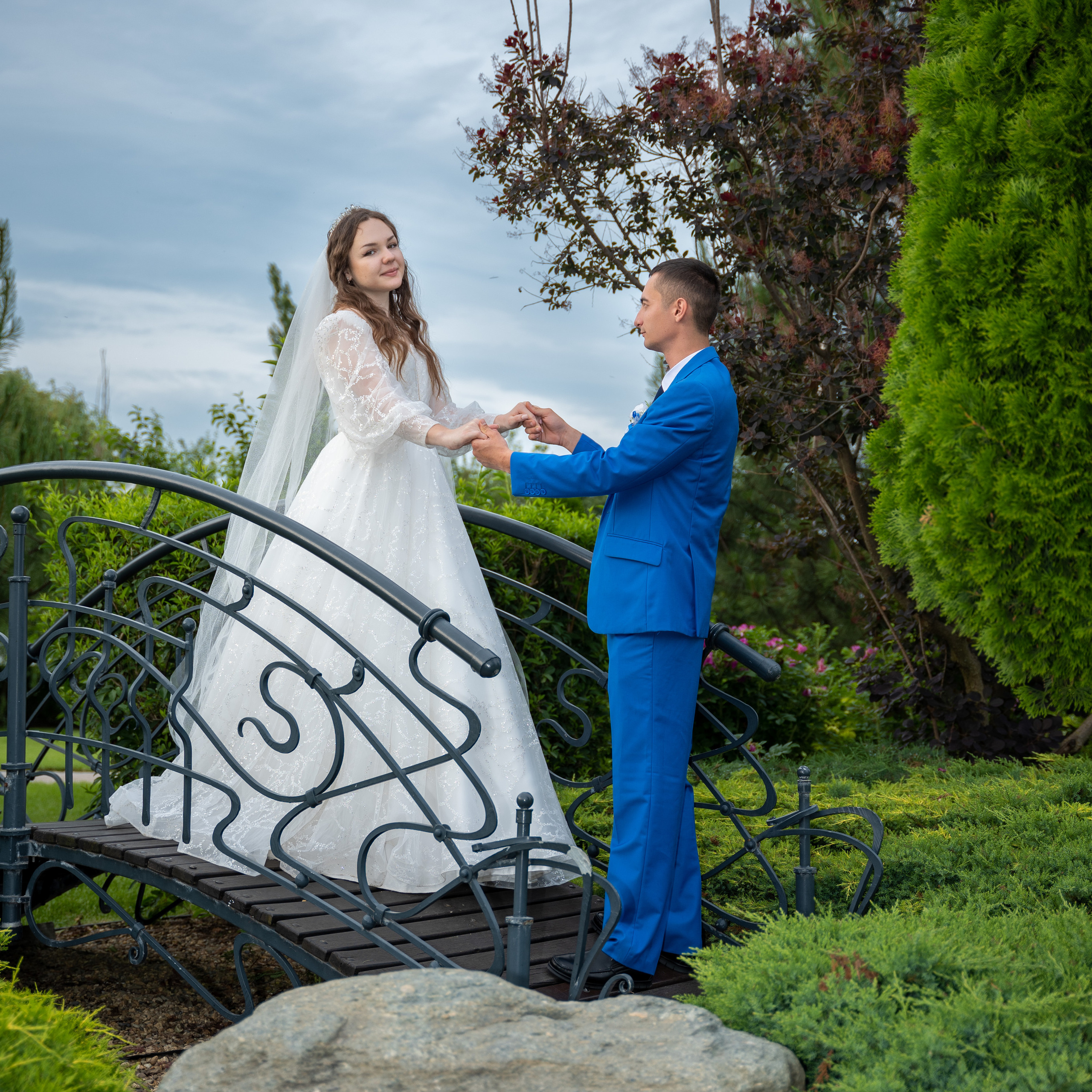 ФОТО ПРОГУЛКА В Свадебный день 2023. Eewa.ru