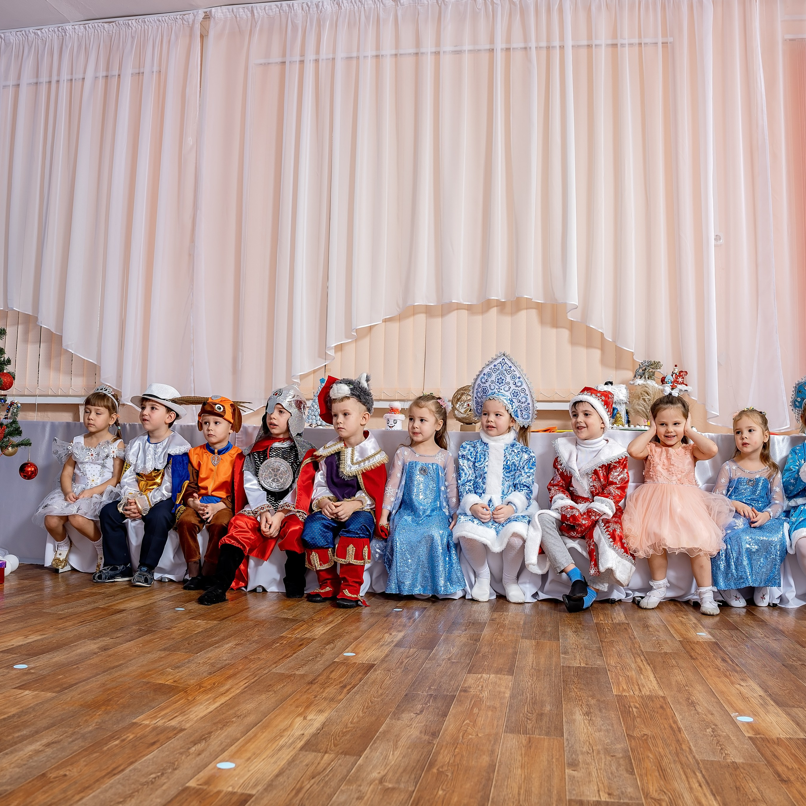 Новогодние фотографии детский сад. Eewa.ru